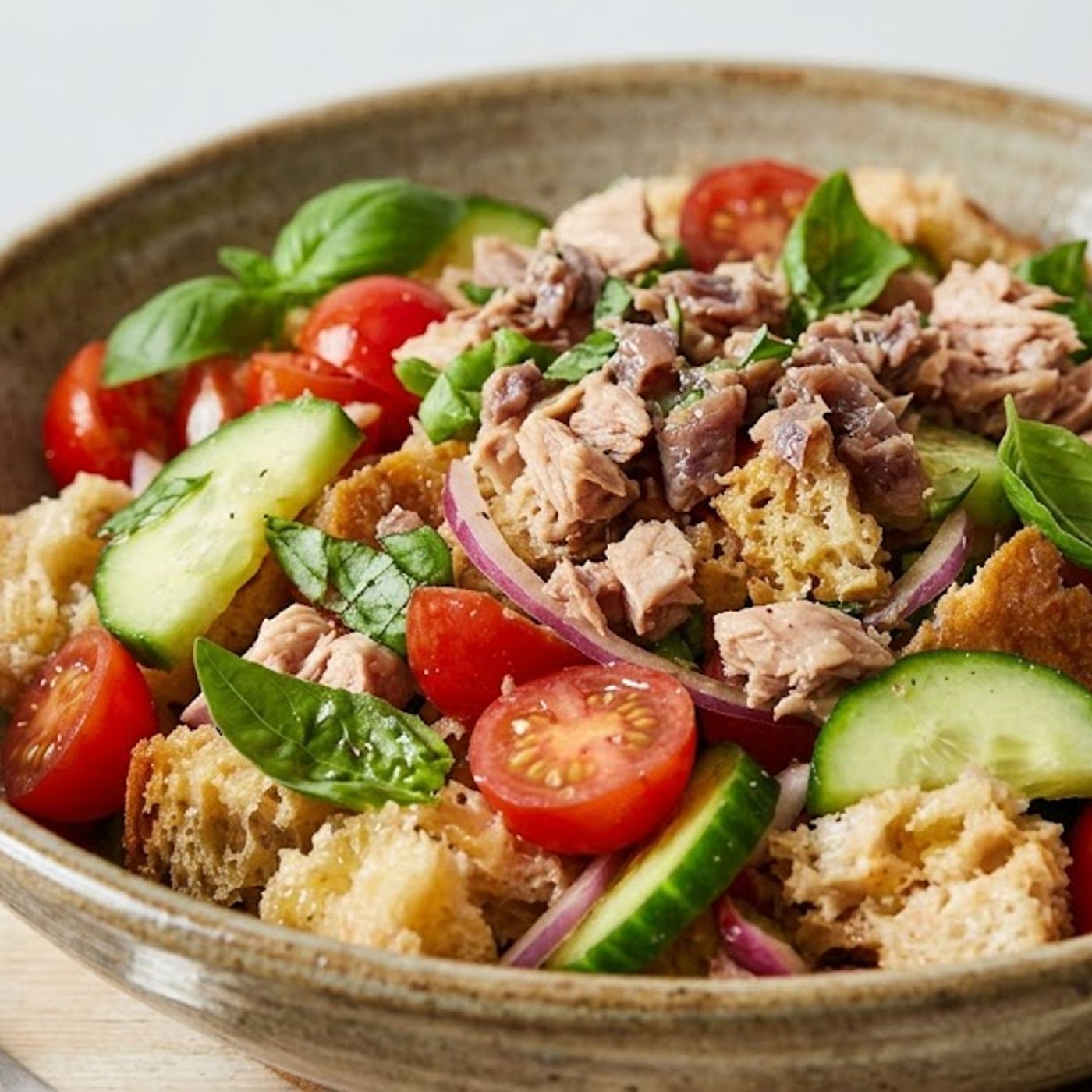Panzanella ligure rivisitata, ricetta intelligente e antispreco. episode artwork