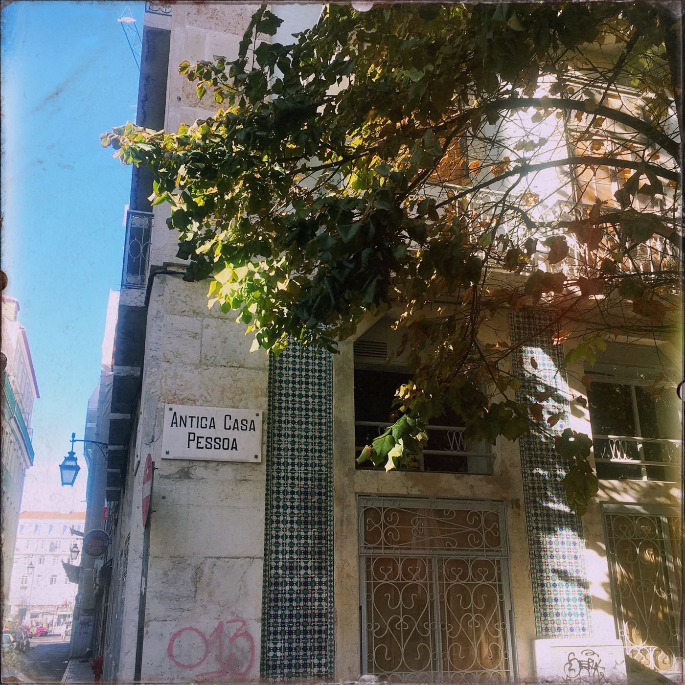 Fernando Pessoa Tour [ENG]