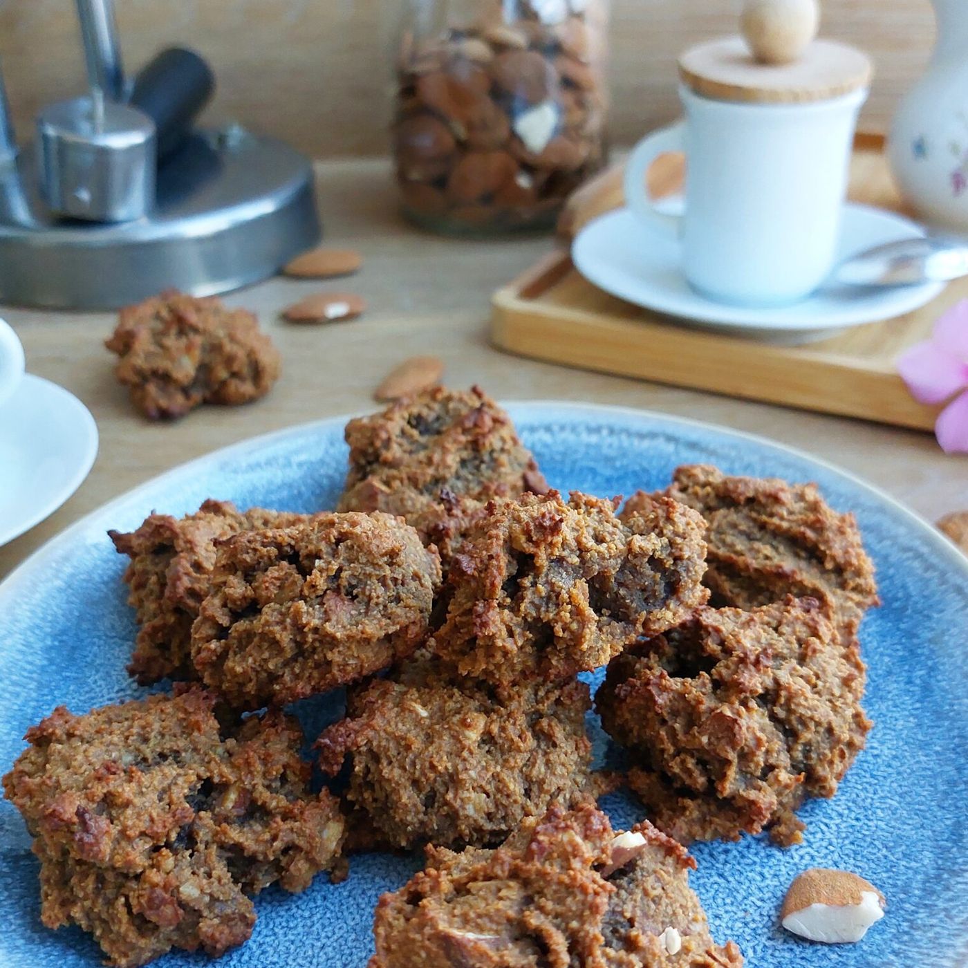 BISCOTTI MANDORLE E CAFFE': IL DOLCETTO SENZA LIEVITO PRONTO IN 10 MINUTI episode artwork
