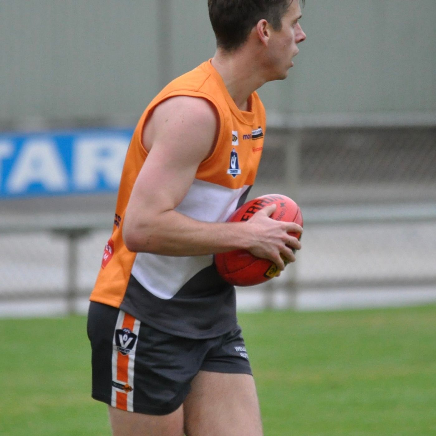 Southern Mallee Giants' Sammy White appears on the Flow Friday Sports Show to report in on the latest club news episode artwork