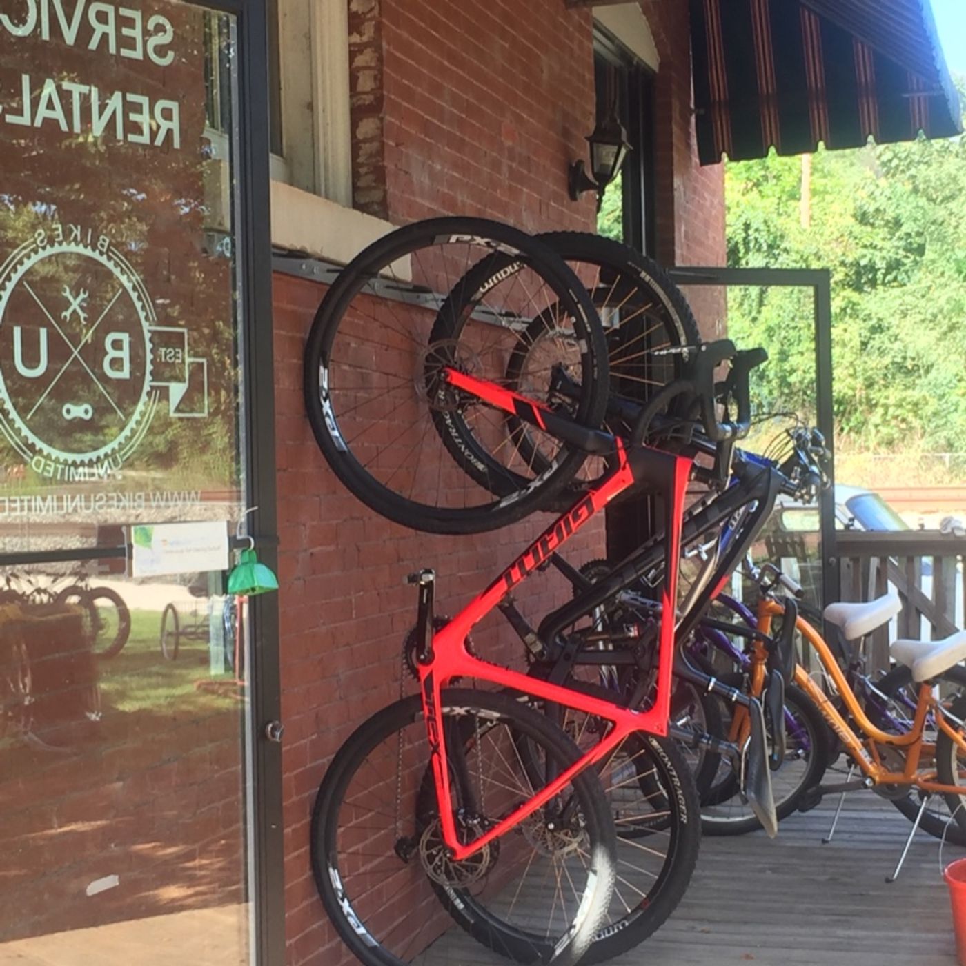 Bikes Unlimited: Lynchburg, VA episode artwork