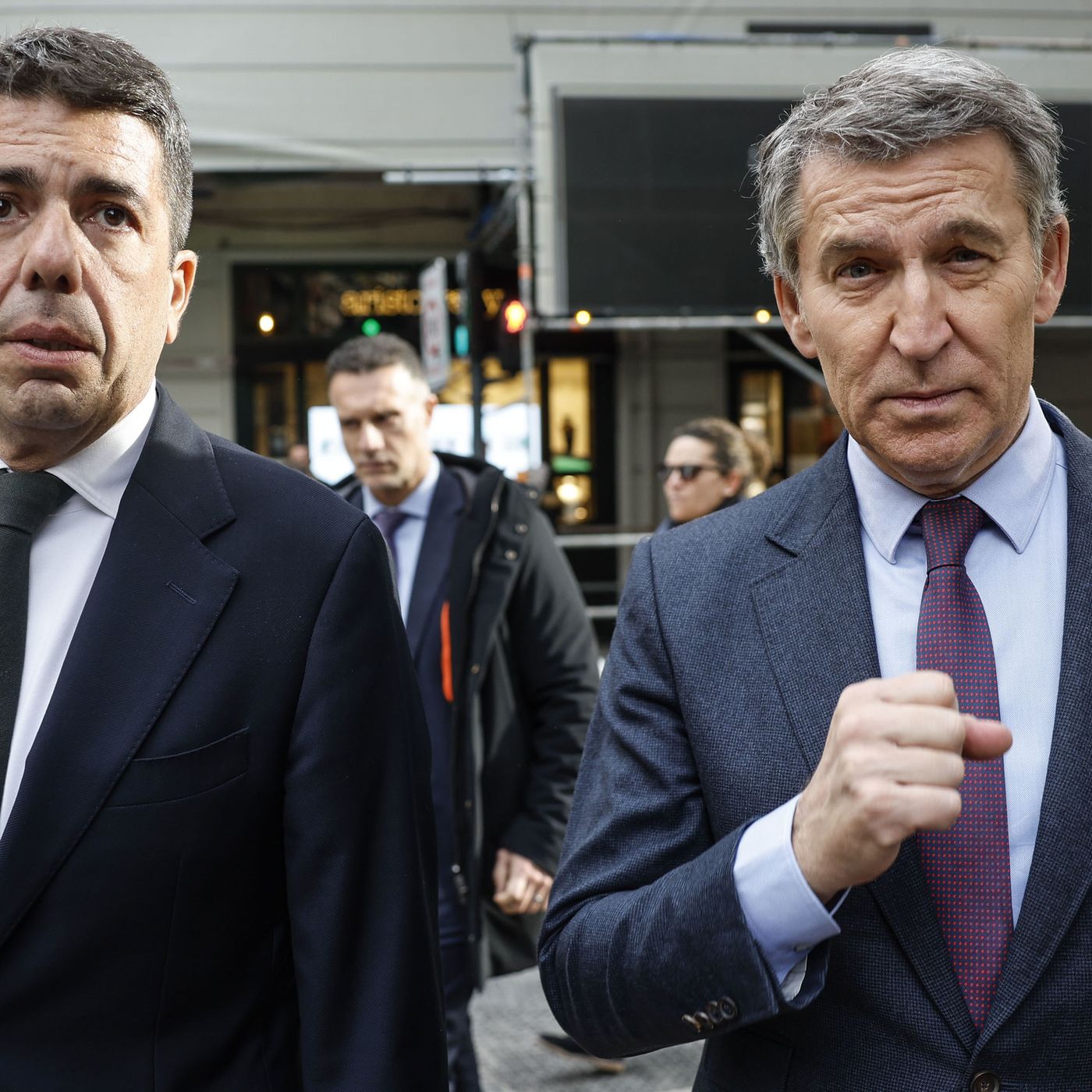 Noticias La Trinchera. El PP estudia sus posibilidades en Valencia tras la inminente dimisión de Mazón