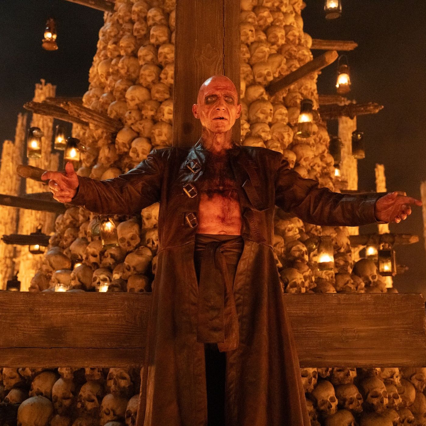 Es Cine: Un templo de huesos, un hombre menguante, Noticias Flash, Series y CelebriChic