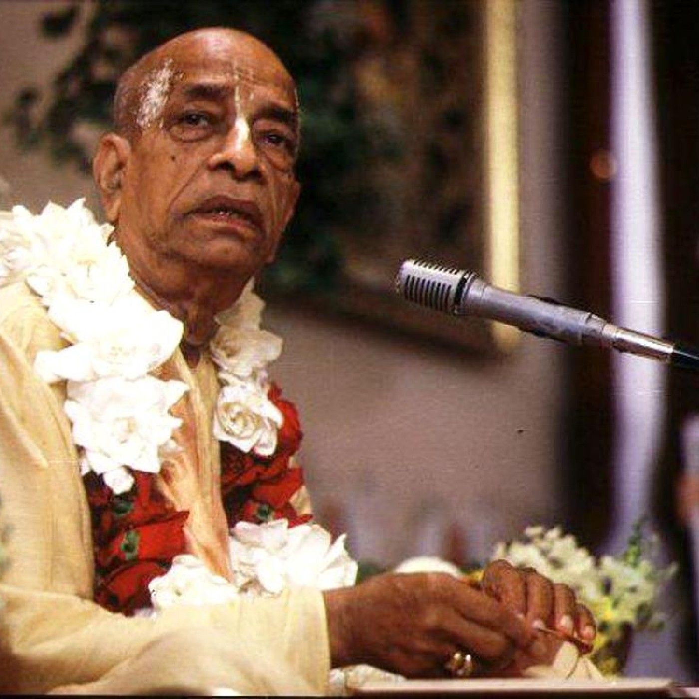 Analogies of Srila Prabhupada