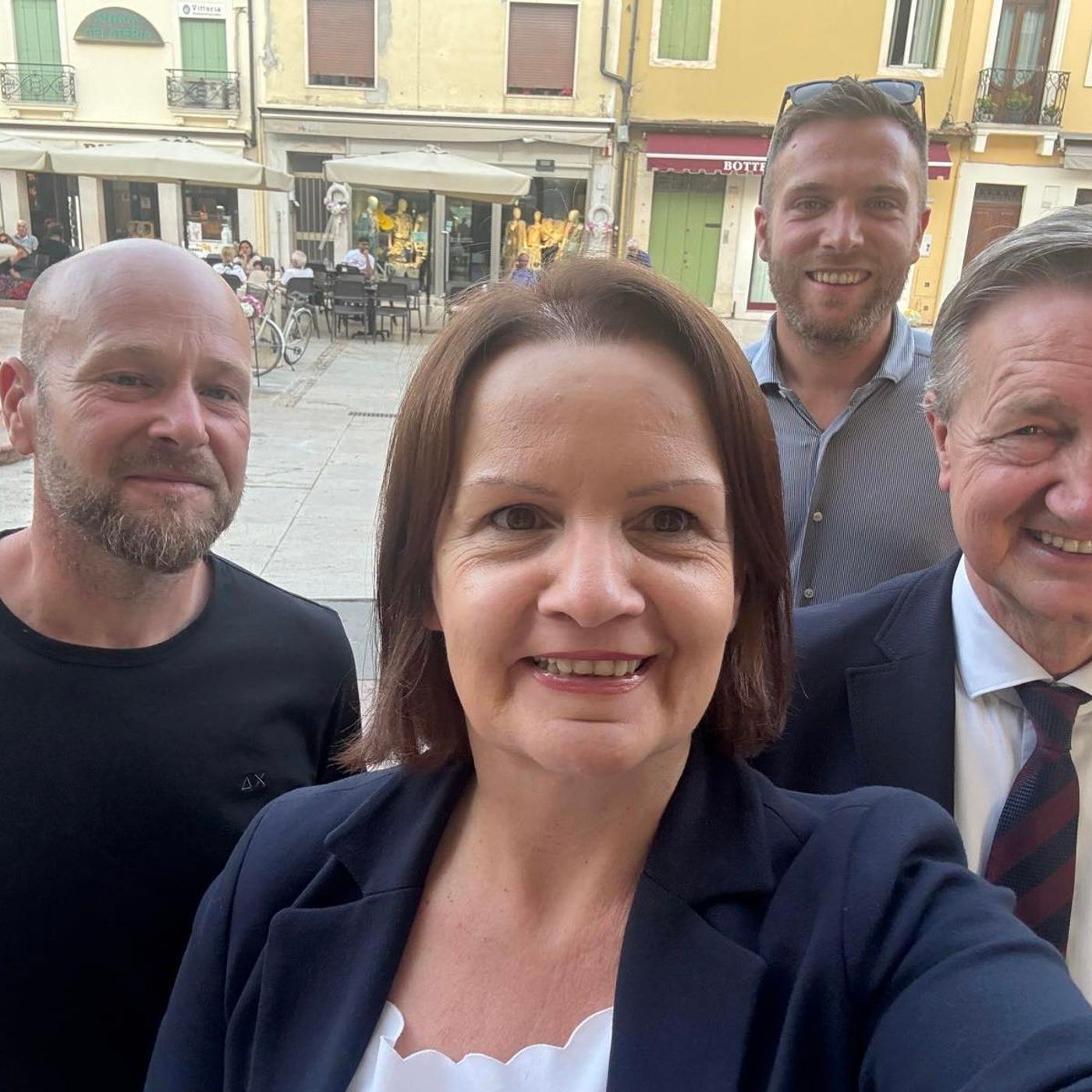 Giacomello trionfa al primo turno: 58,5% dei voti. Ma l’affluenza crolla al 50% episode artwork