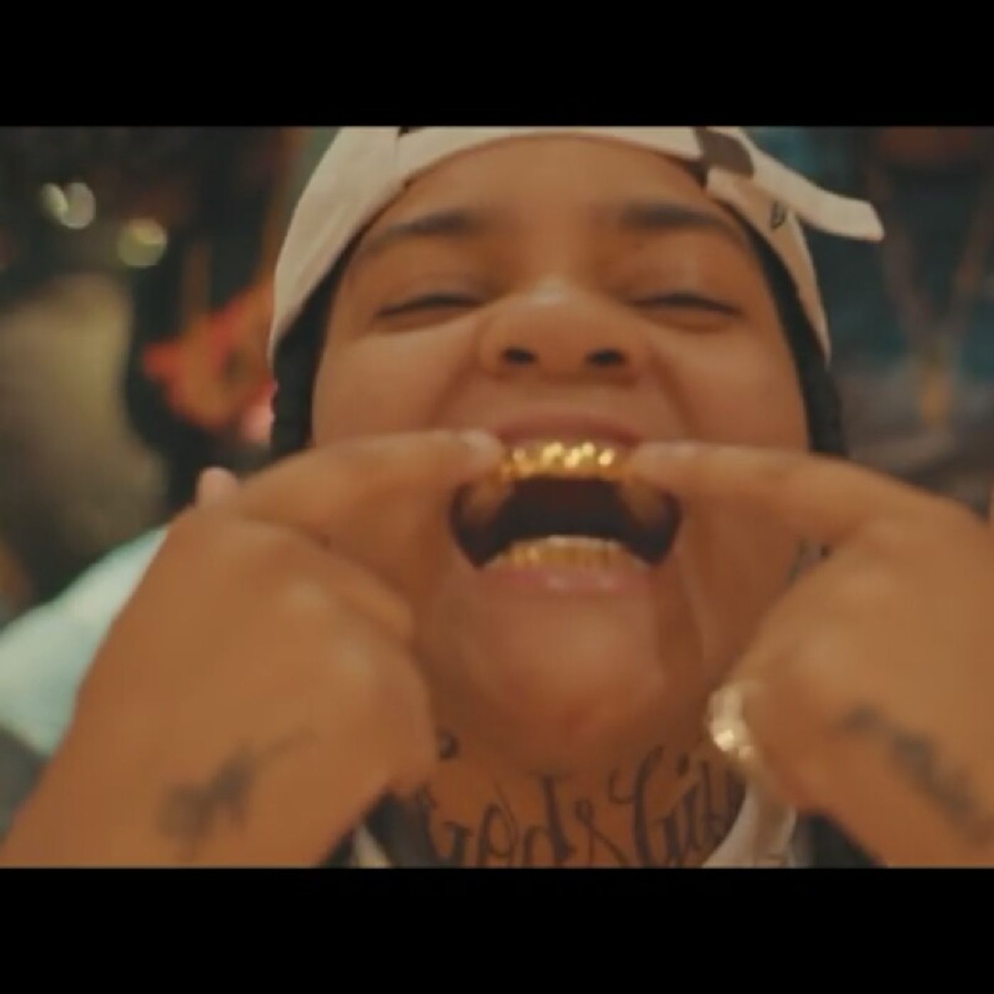 Listening To Beats | @ItzFreemann