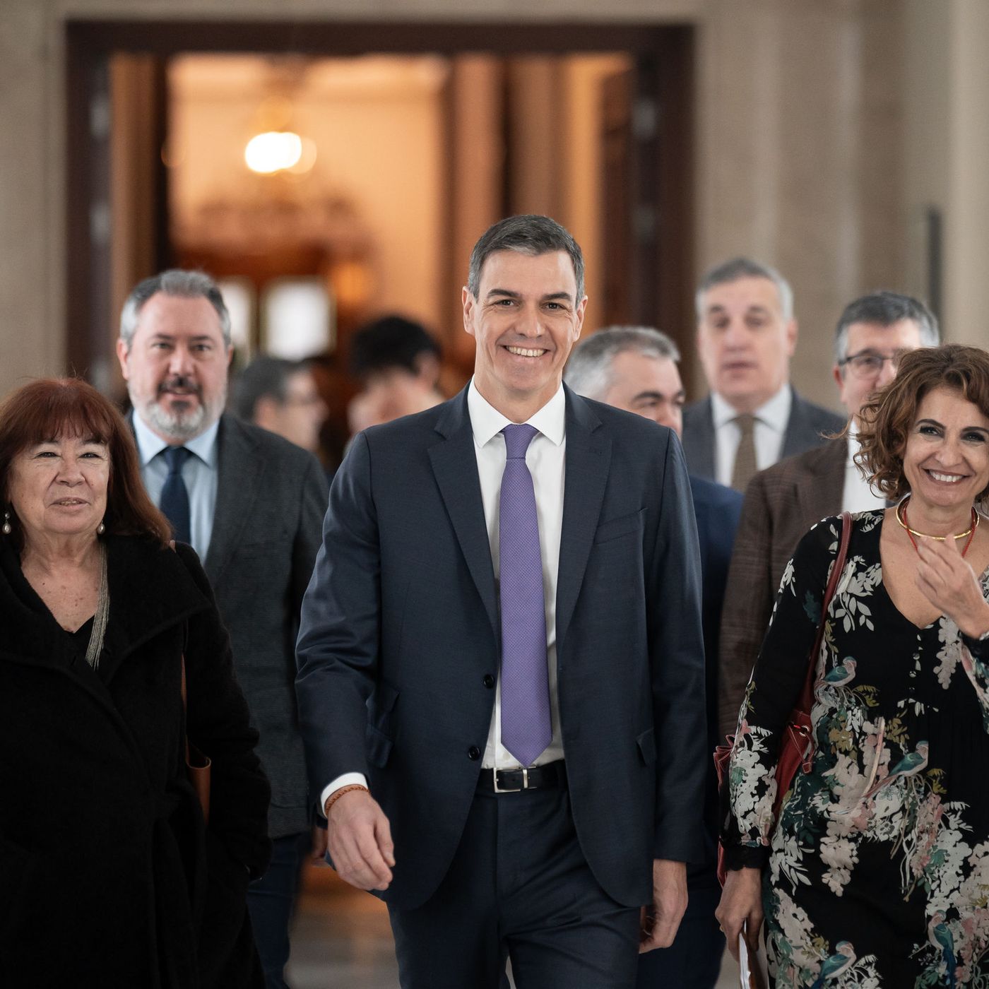 Prensa económica: El 'timo' de Hacienda a trabajadores y empresarios con el SMI: casi 600 euros por nómina