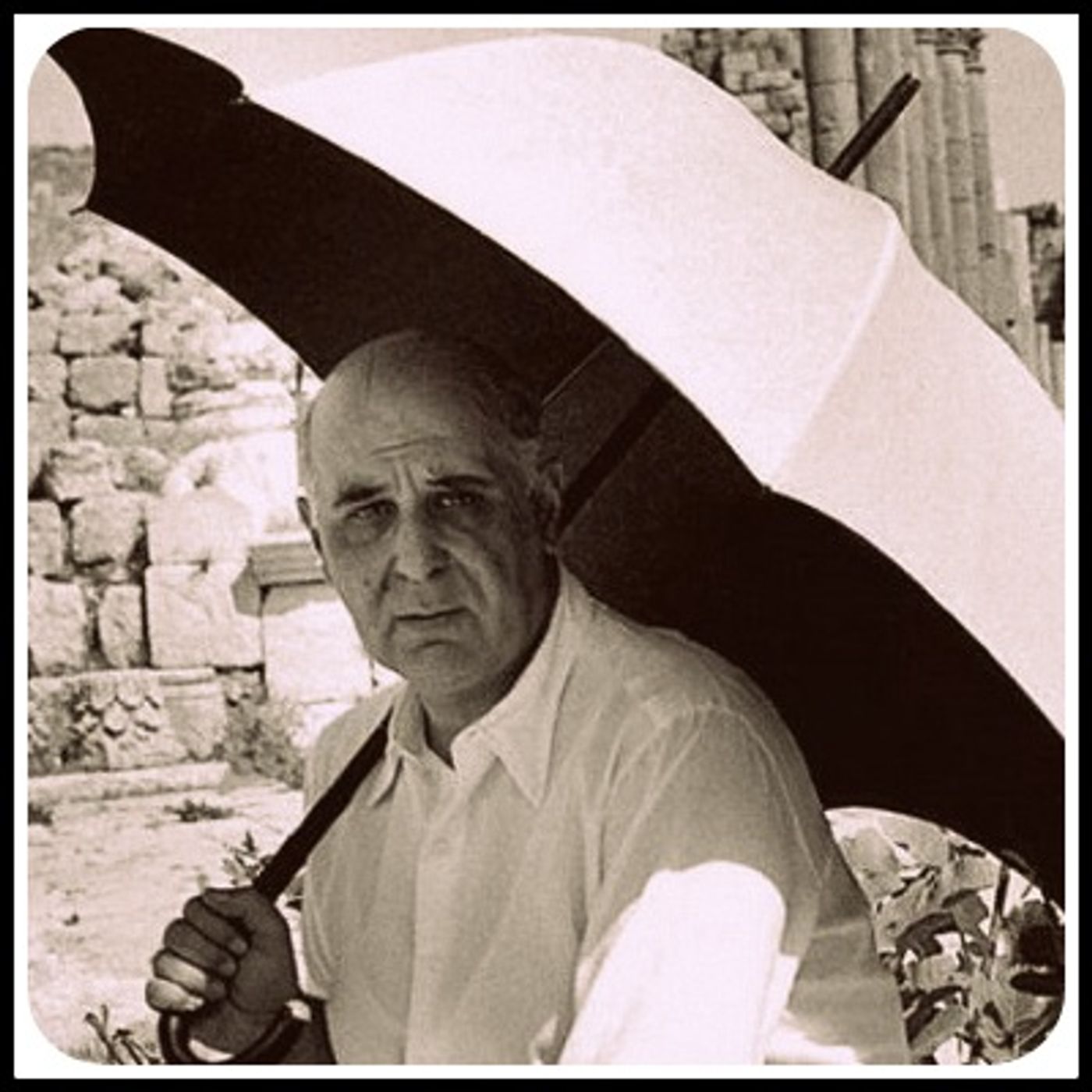 Τρία ποιήματα του Σεφέρη / Tres poemes de Seferis episode artwork