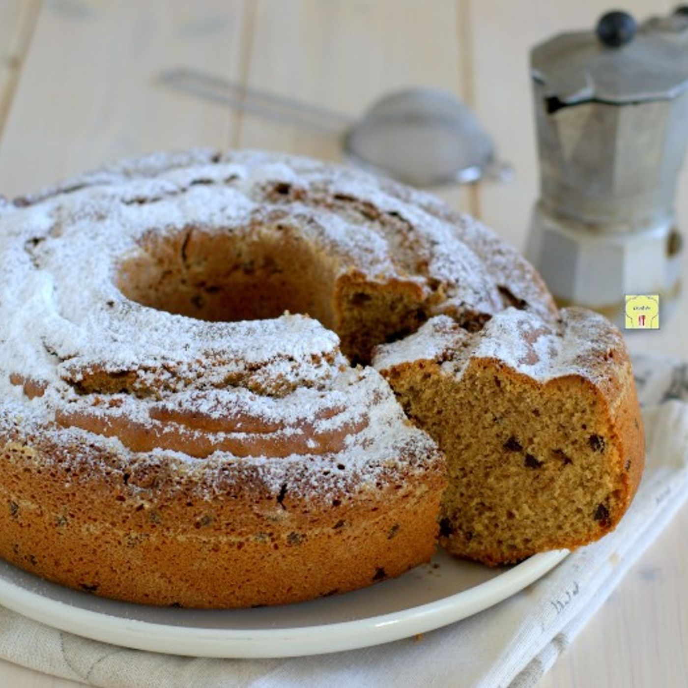 Ciambella soffice caffè e cioccolato