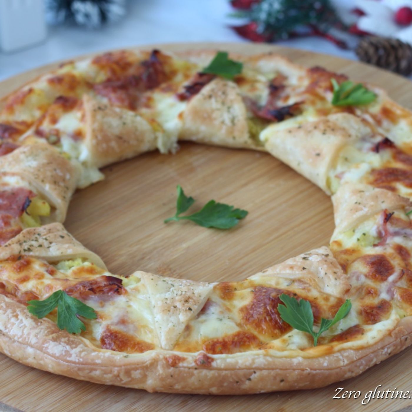 Ghirlanda di sfoglia con patate, prosciutto cotto e scamorza episode artwork