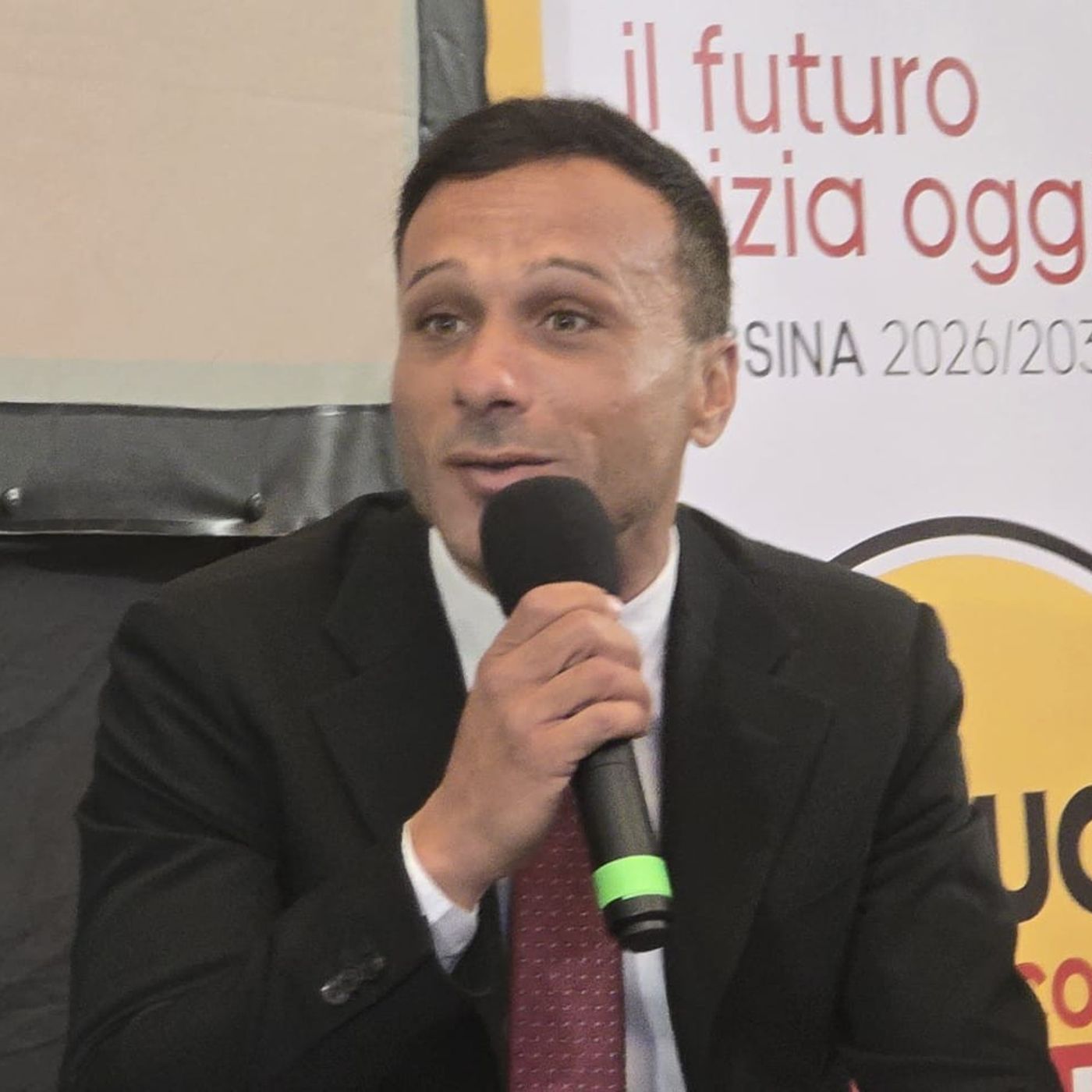 INTERVISTA Fragale lascia il Pd e sceglie Basile, con lui Beatrice Mellini: “Serve una nuova visione per Messina” episode artwork