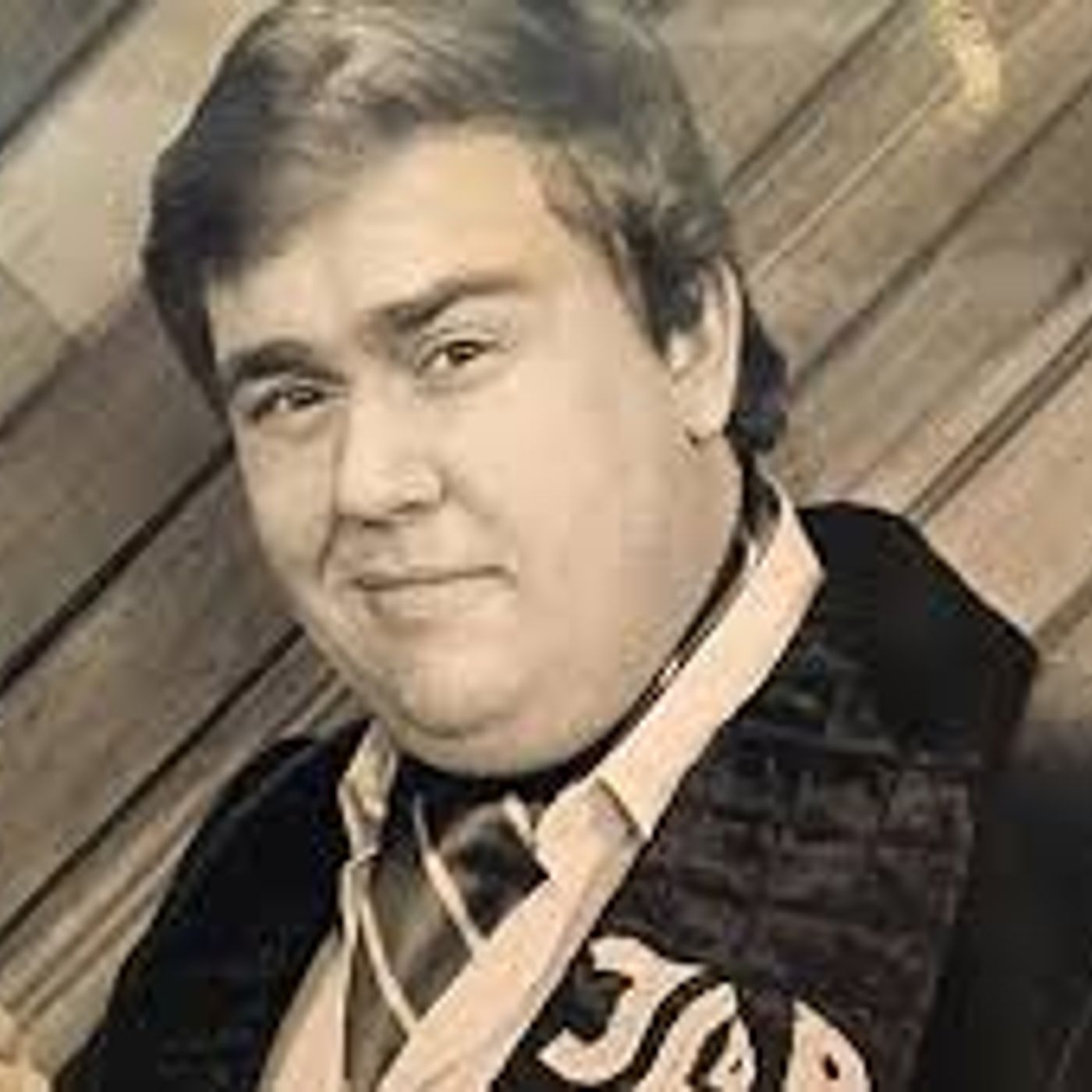 A podcast tribute to the great John Candy episode artwork