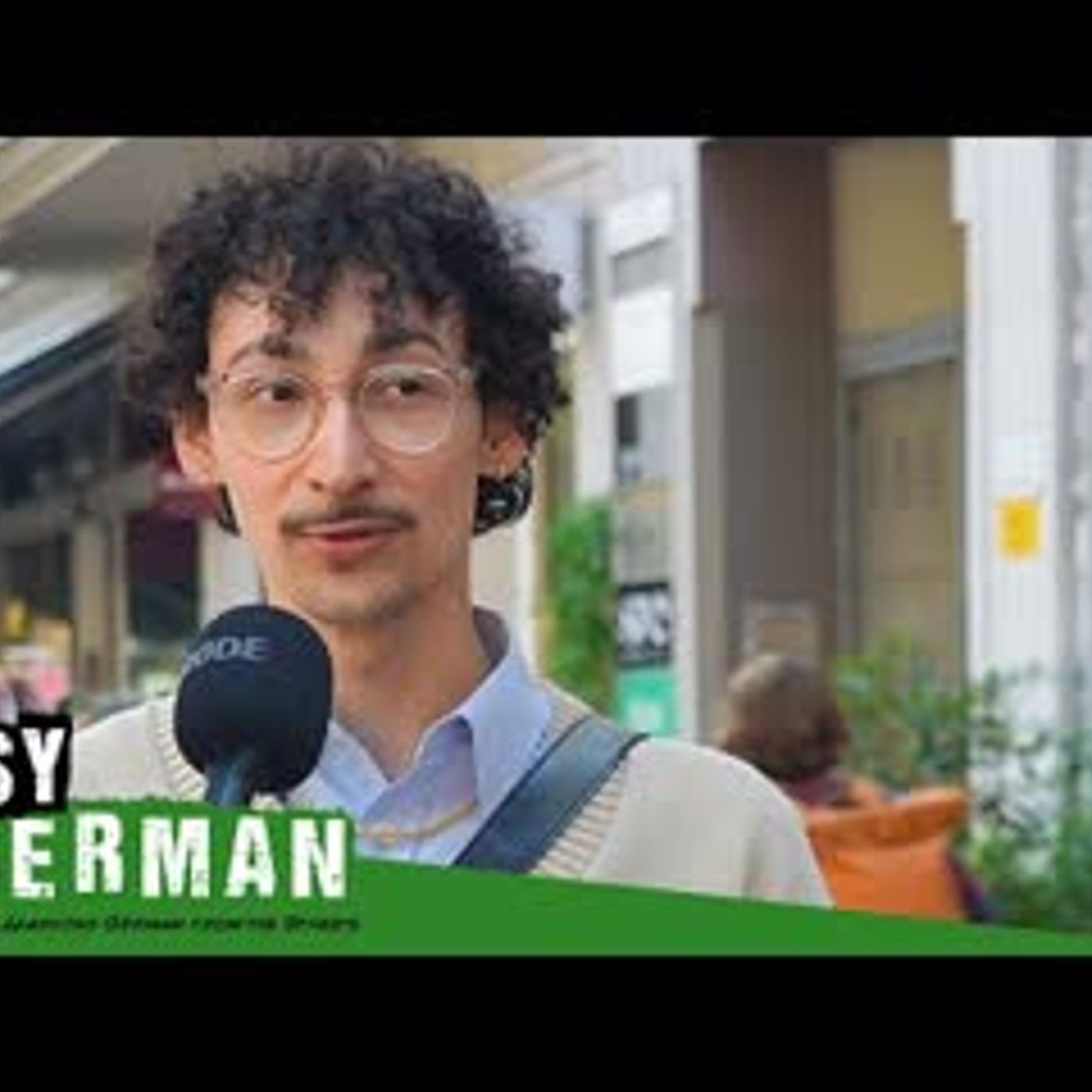 How Much Is Your Outfit Worth   Easy German 575
