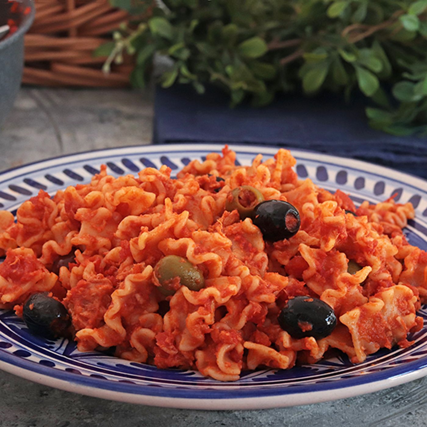 Pasta tonno olive e pecorino episode artwork