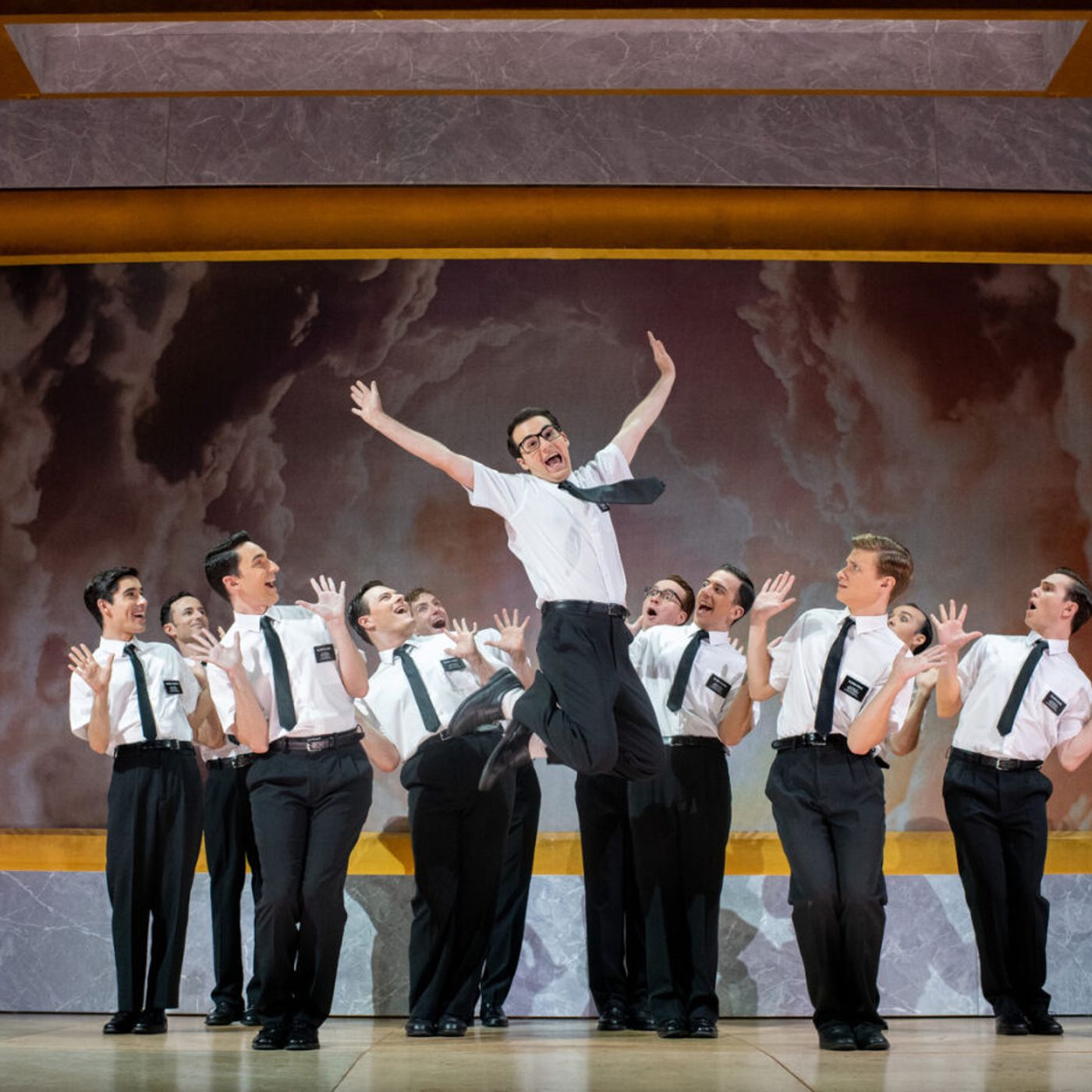 Por fin es viernes: The Book Of Mormon dice adiós a Madrid
