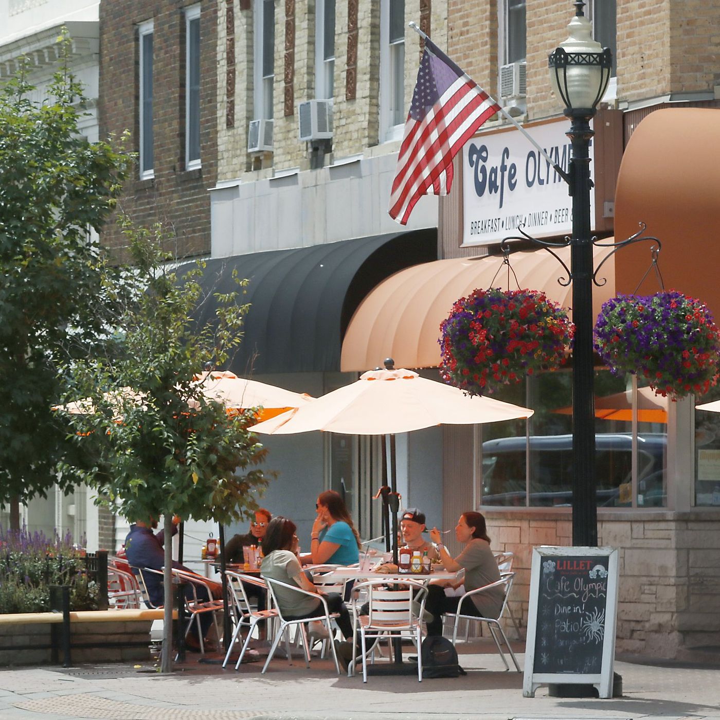 Locally owned restaurants struggle to survive amid rising costs, ask diners to ‘think local first’ episode artwork