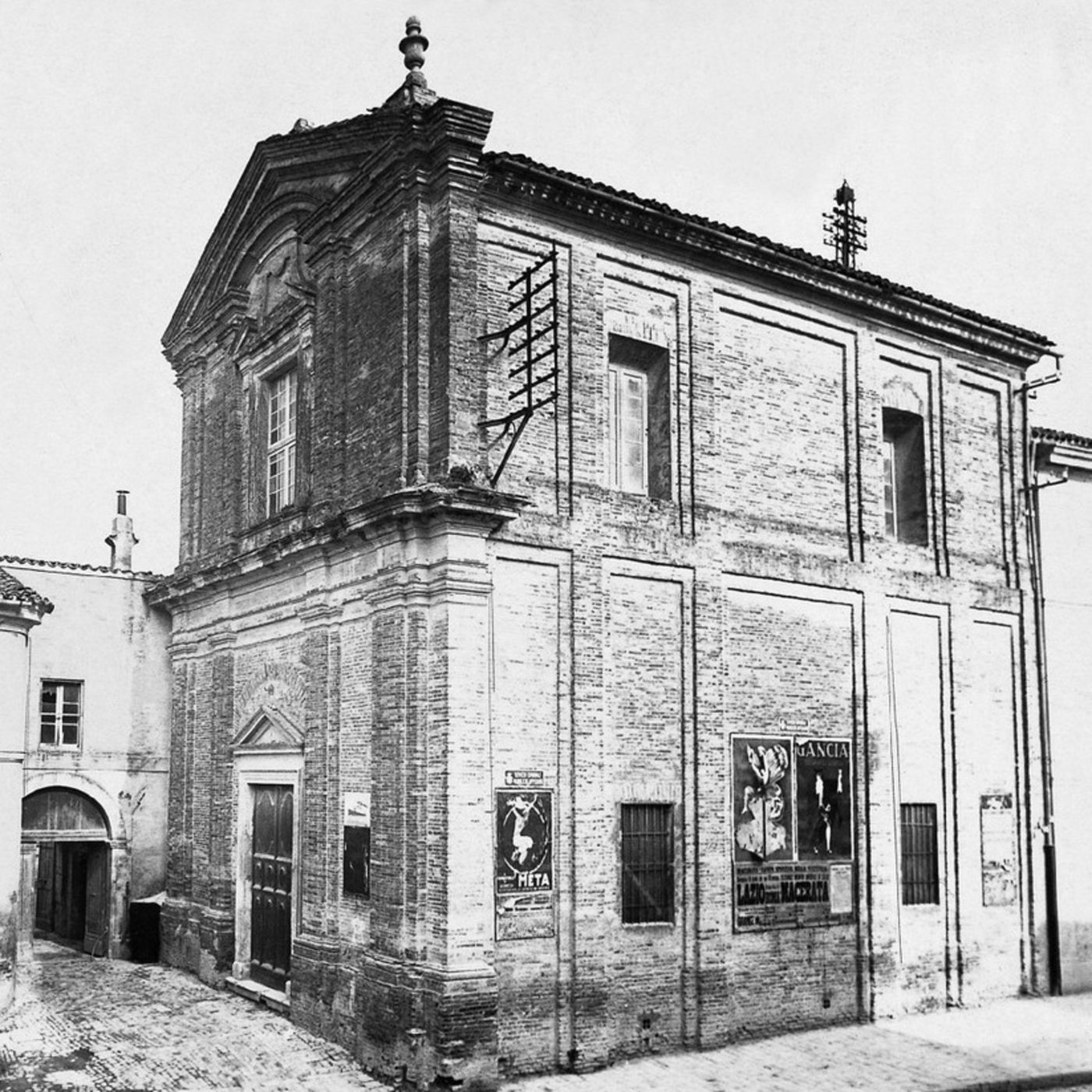 Maceratando, storia e poesia della città di Macerata