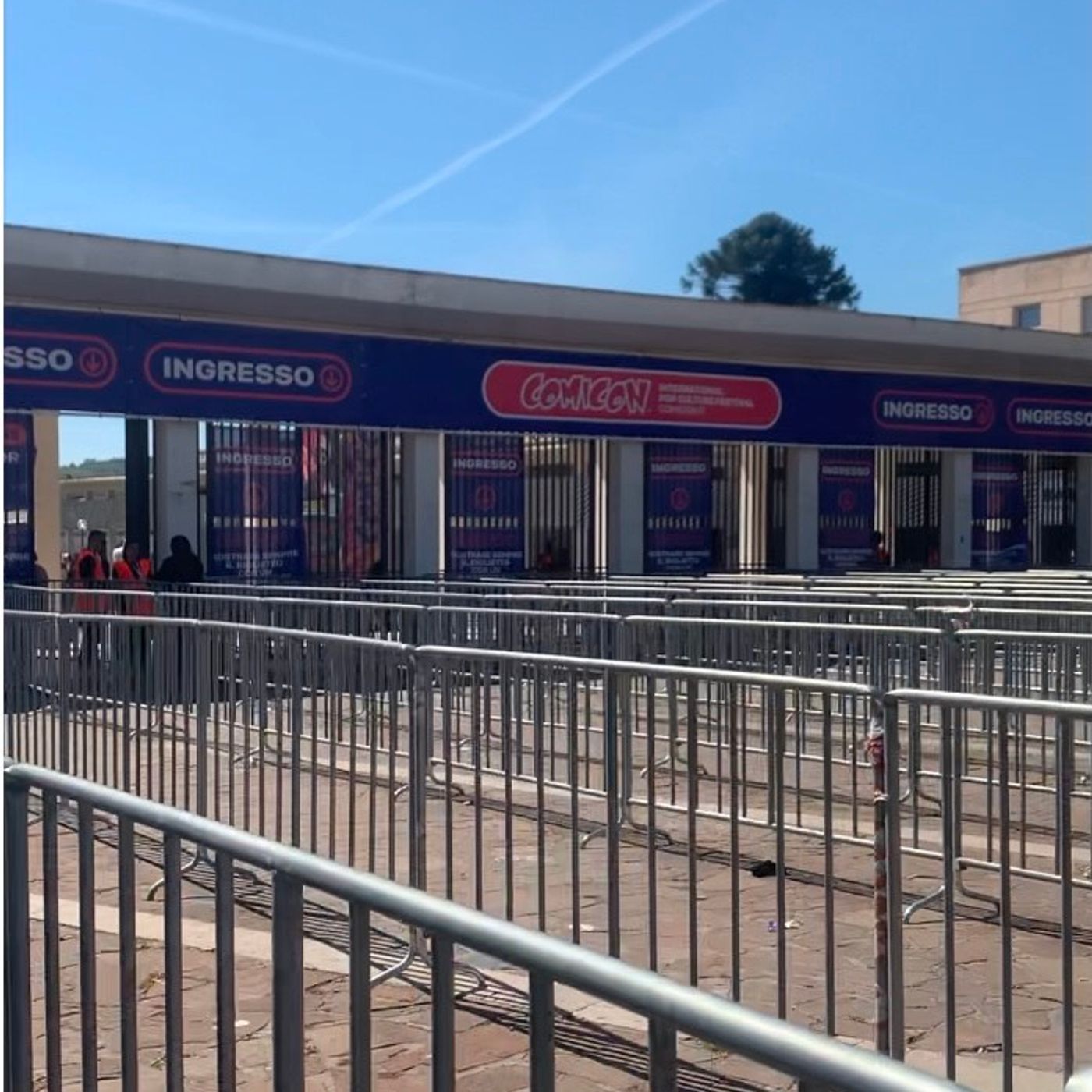 #Napoli Tutti in fiera!