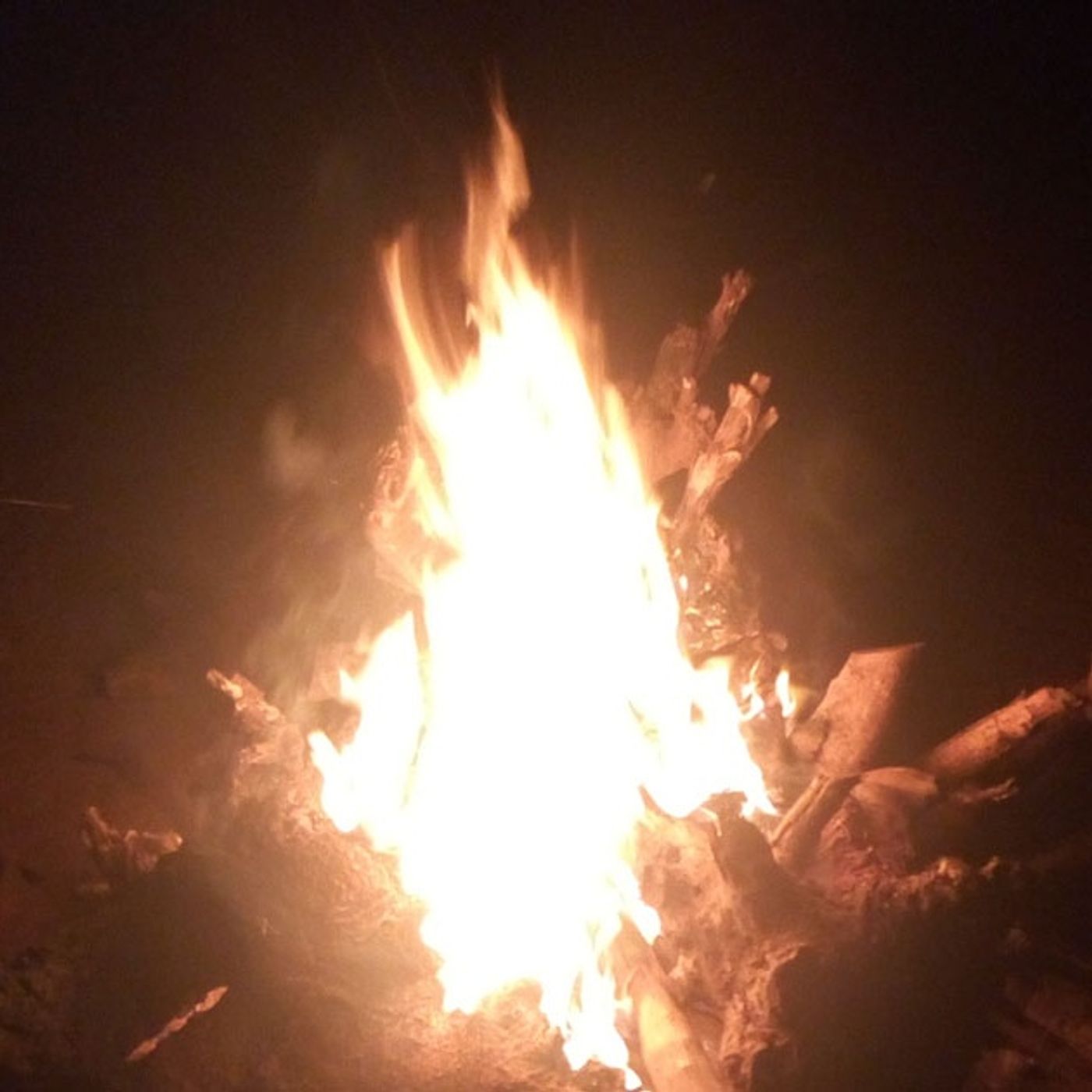 Les risques de l’utilisation du feu de bois ou charbon comme chauffage episode artwork