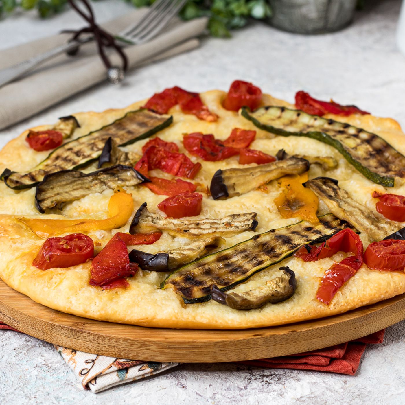 FOCACCIA CON VERDURE