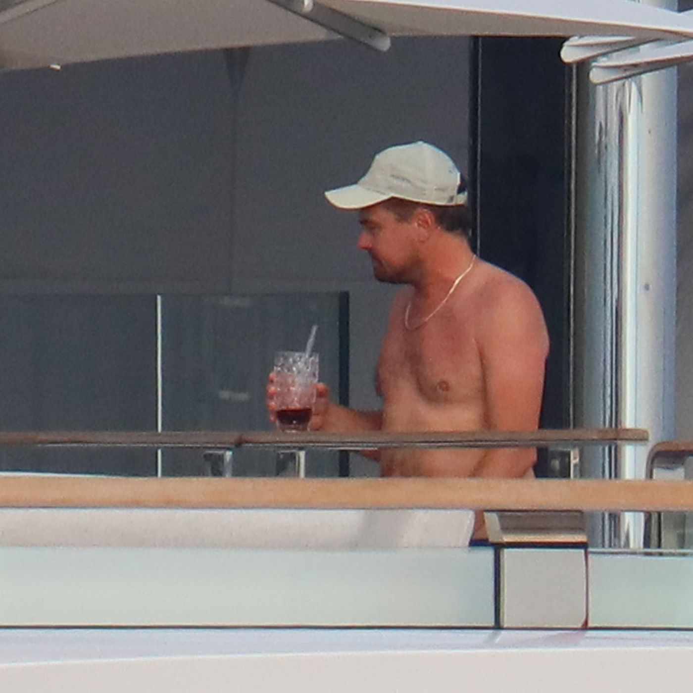 CelebriChic: Leonardo DiCaprio, su controvertida vida sentimental y su hipocresía ecologista