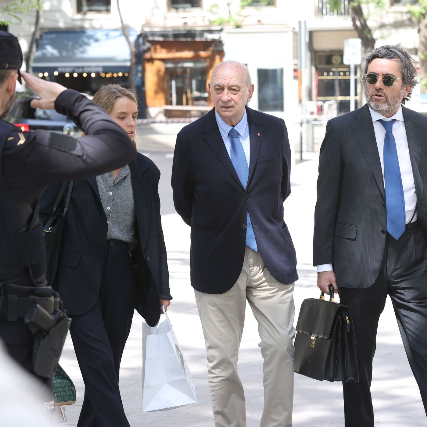 Las Noticias de La Mañana: Rajoy declara en la Audiencia Nacional por el caso Kitchen