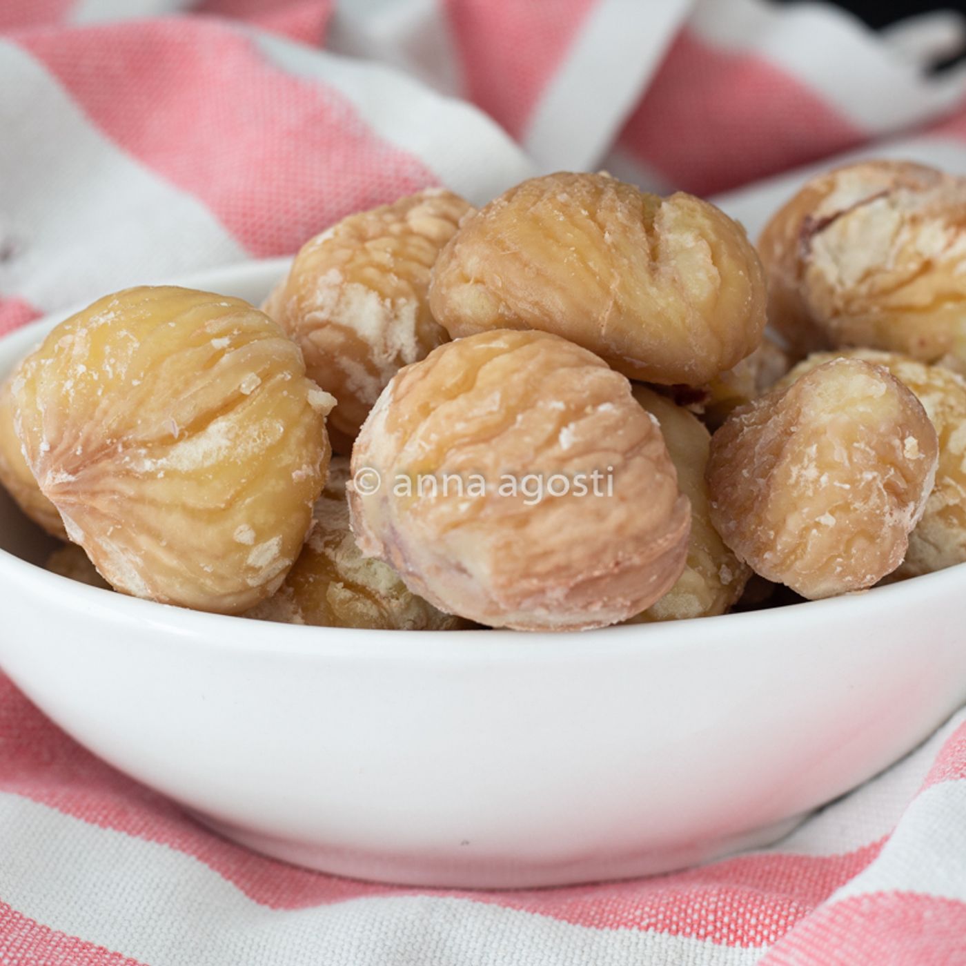 Come cucinare e conservare le castagne in casa. episode artwork