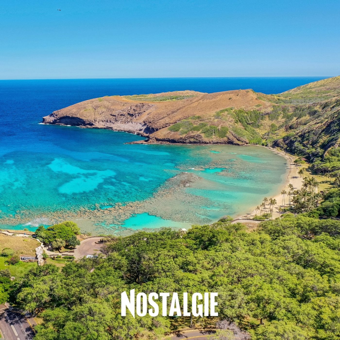 Waikiki, la plage la plus célèbre du monde : entre mythe, cinéma, Elvis et Bruno Mars episode artwork