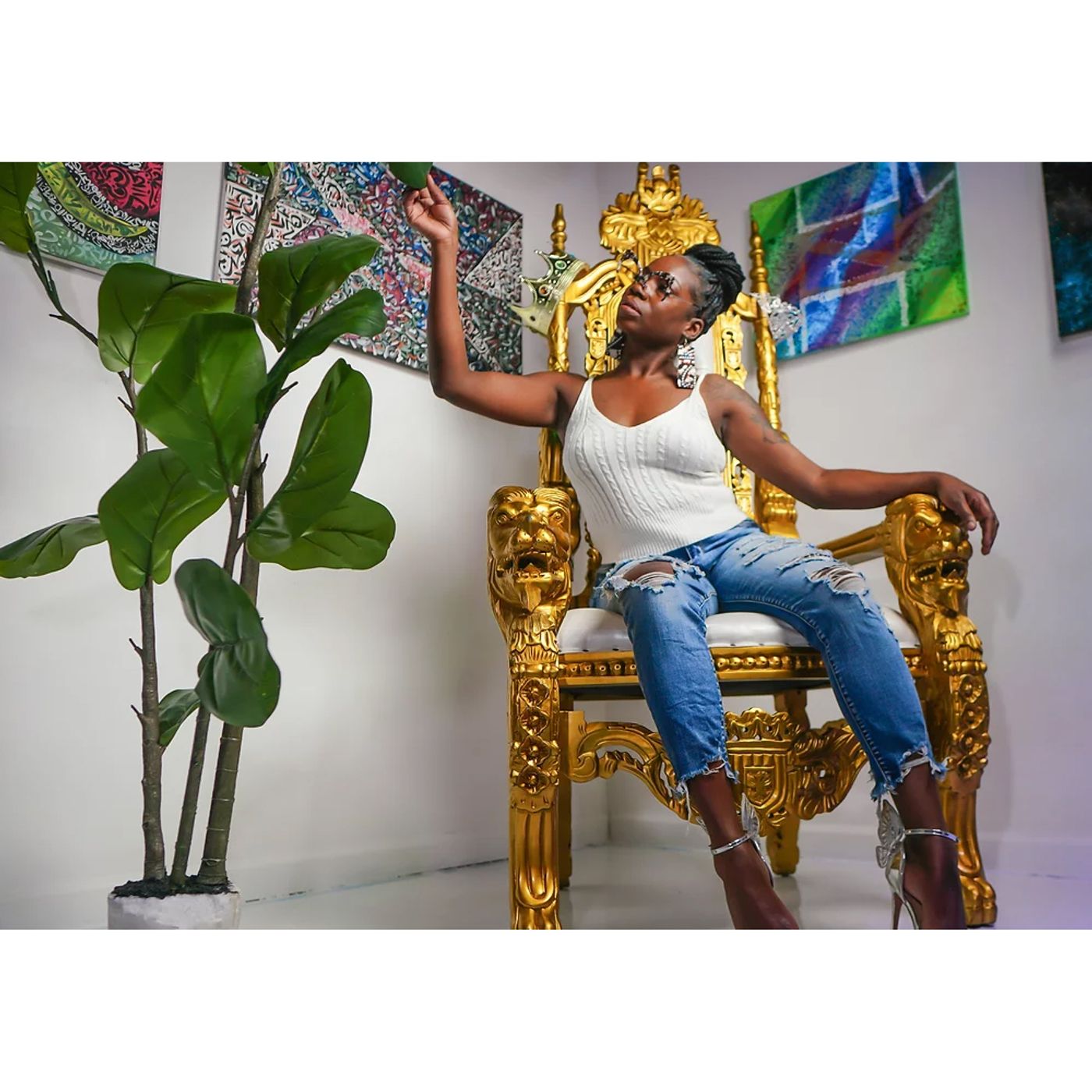Lysandra Perez-Brown  CEO of Khandie Woo LLC