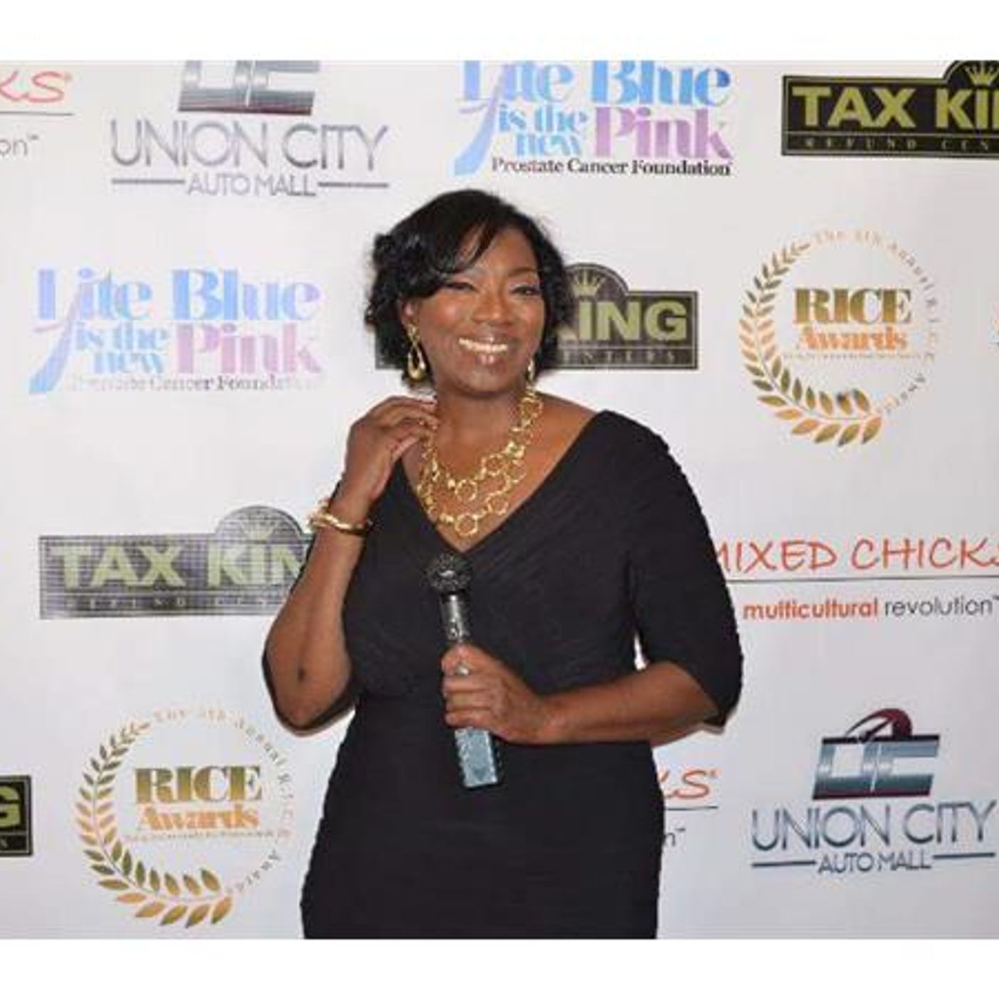 Dr. Renee Sunday shares 3 Must Haves about Branding on Good Deeds episode artwork