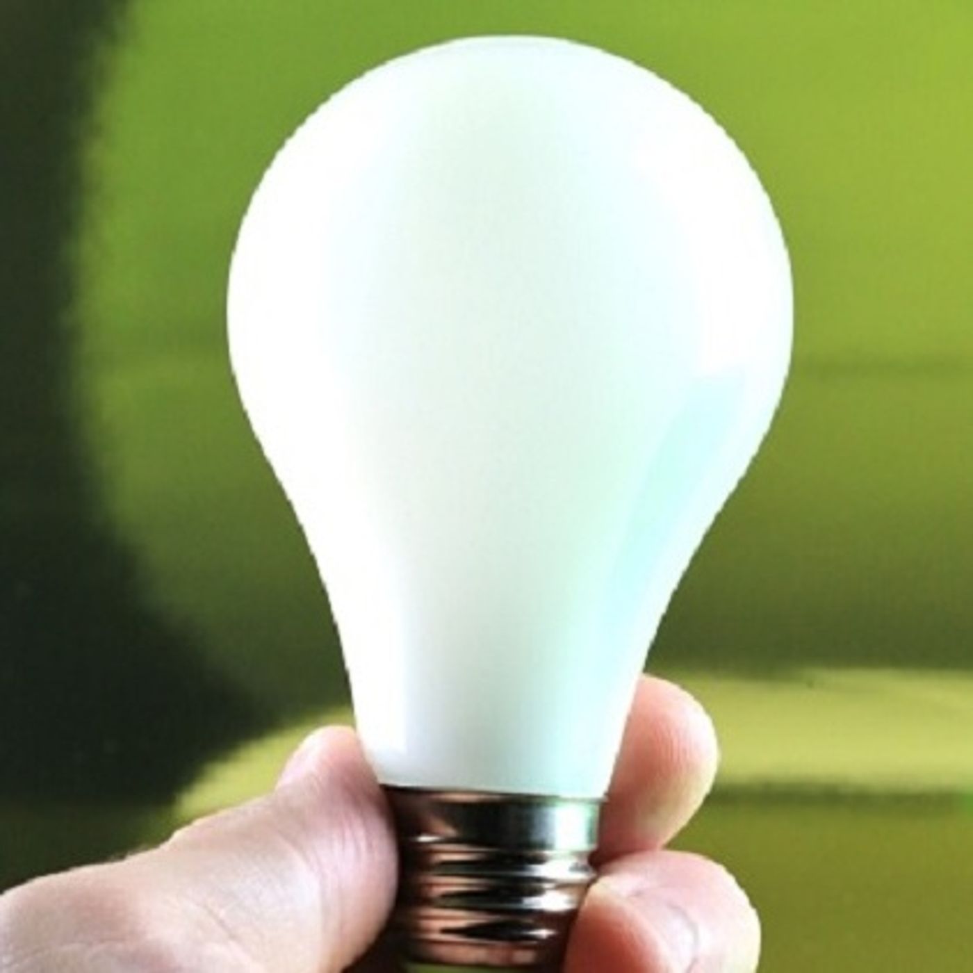 How many chiropractors does it take to change a light bulb? (Joke of the Day) episode artwork