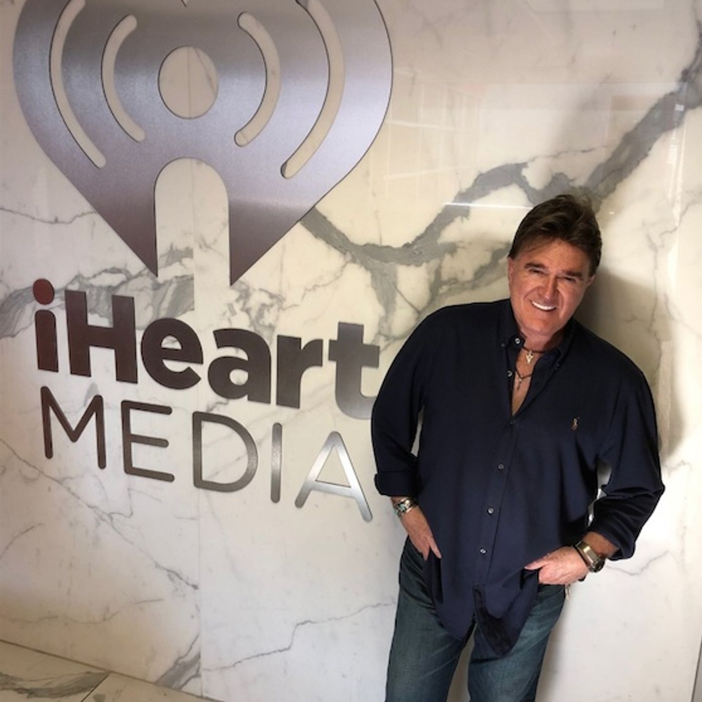 FOX17 Rock & Review Radio 98.3/1510 WLAC