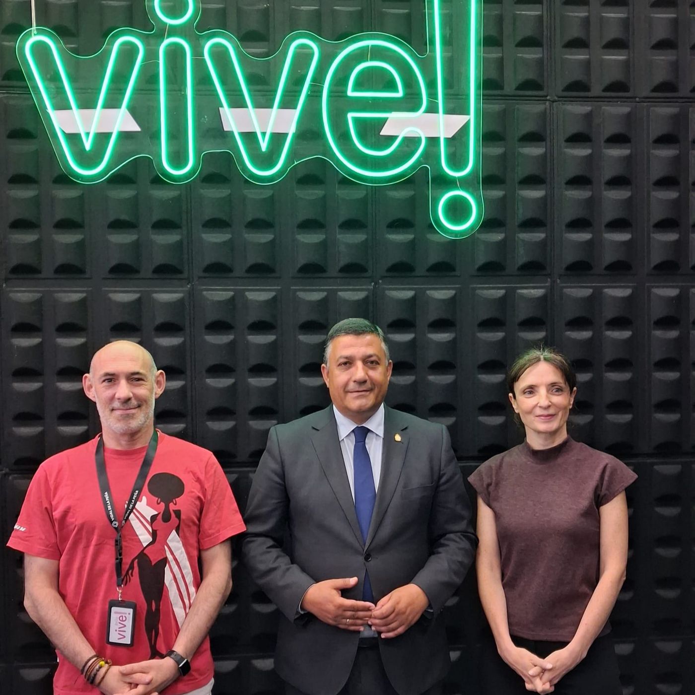 100626 VIVE LA ACTUALIDAD - PRESIDENTE DE LA DIPUTACION episode artwork