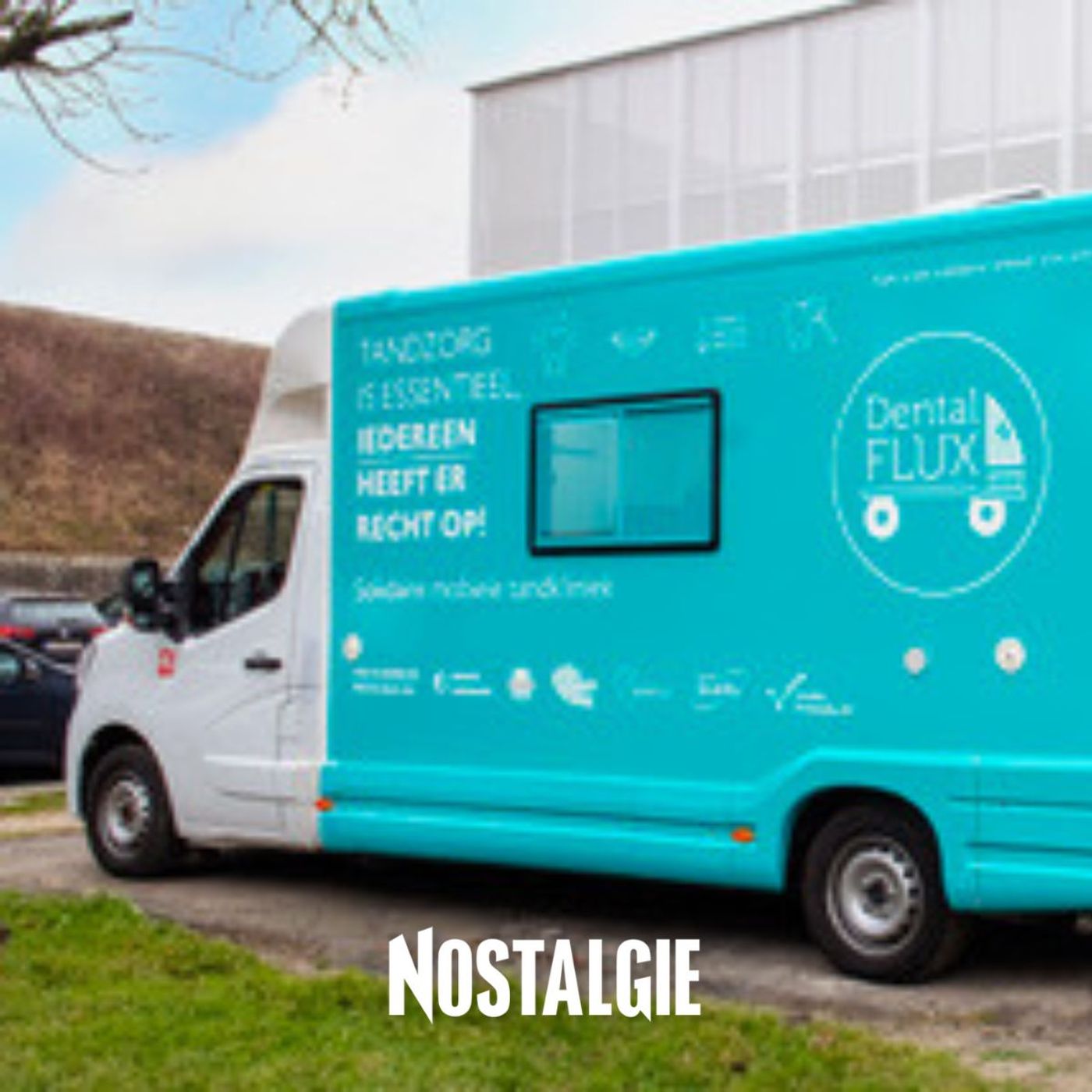DentalFLUX : ce mobil-home fait office de cabinet dentaire pour les personnes sans-abri episode artwork