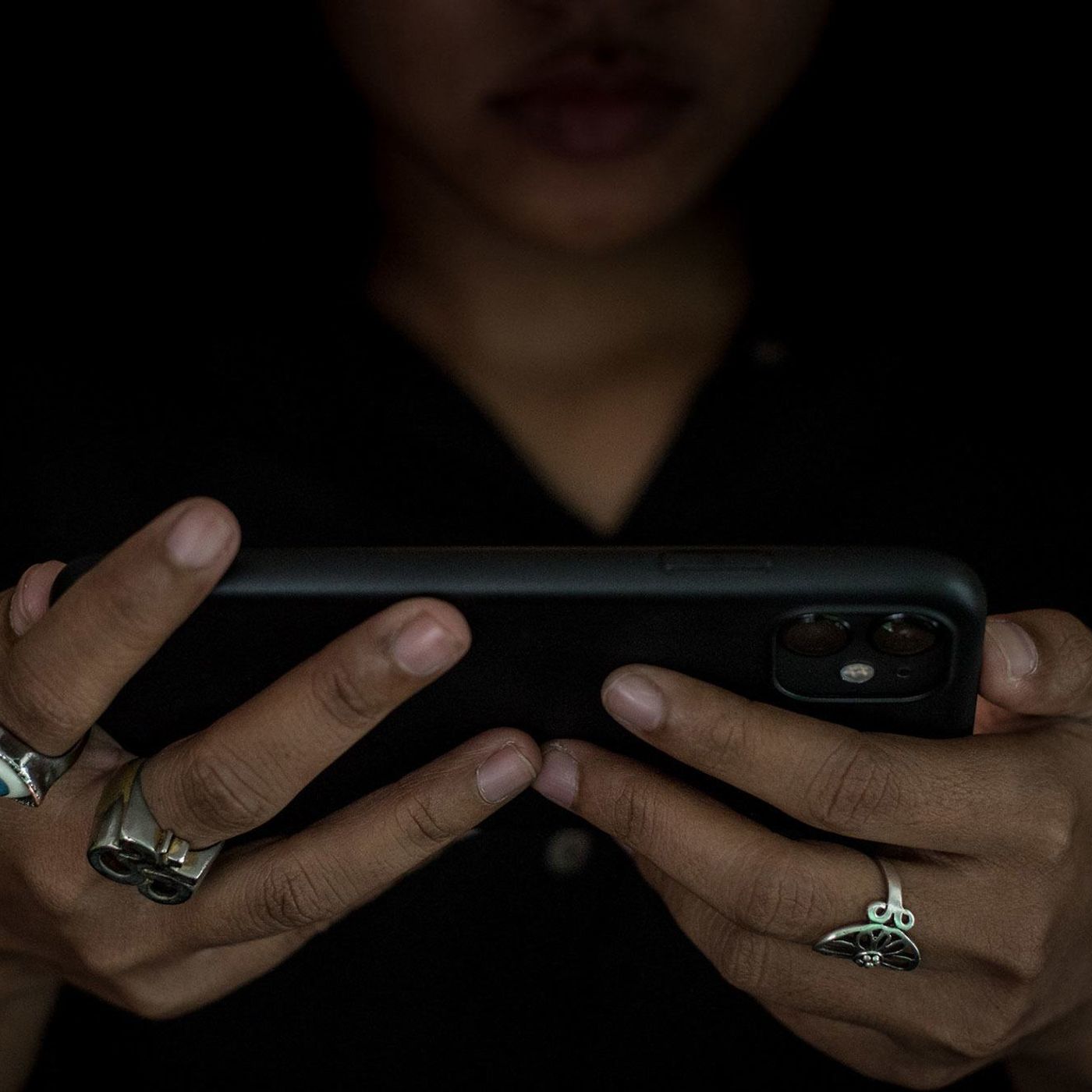 Como enfrentar desinformação sobre vacinas nas redes sociais: guia prático para jornalistas e criadores de conteúdo episode artwork