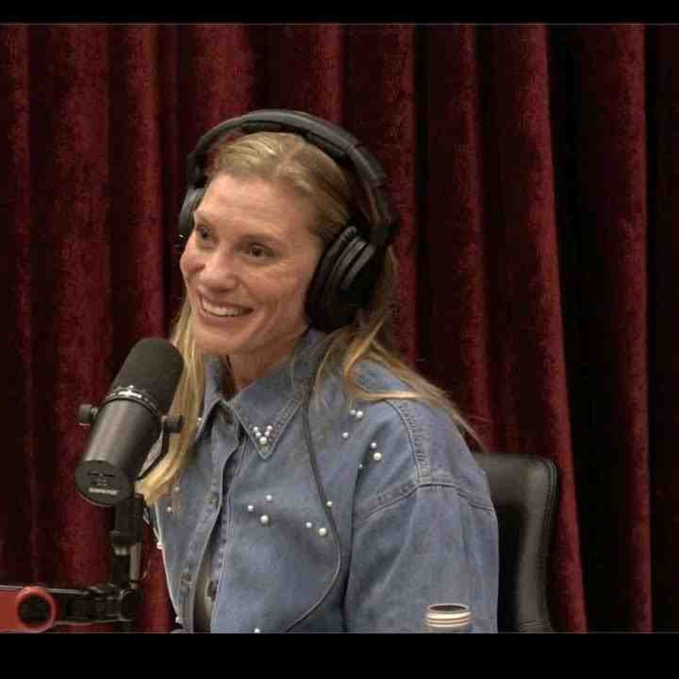 Joe Rogan Experience _2400 - Katee Sackhoff(MP3_160K) episode artwork