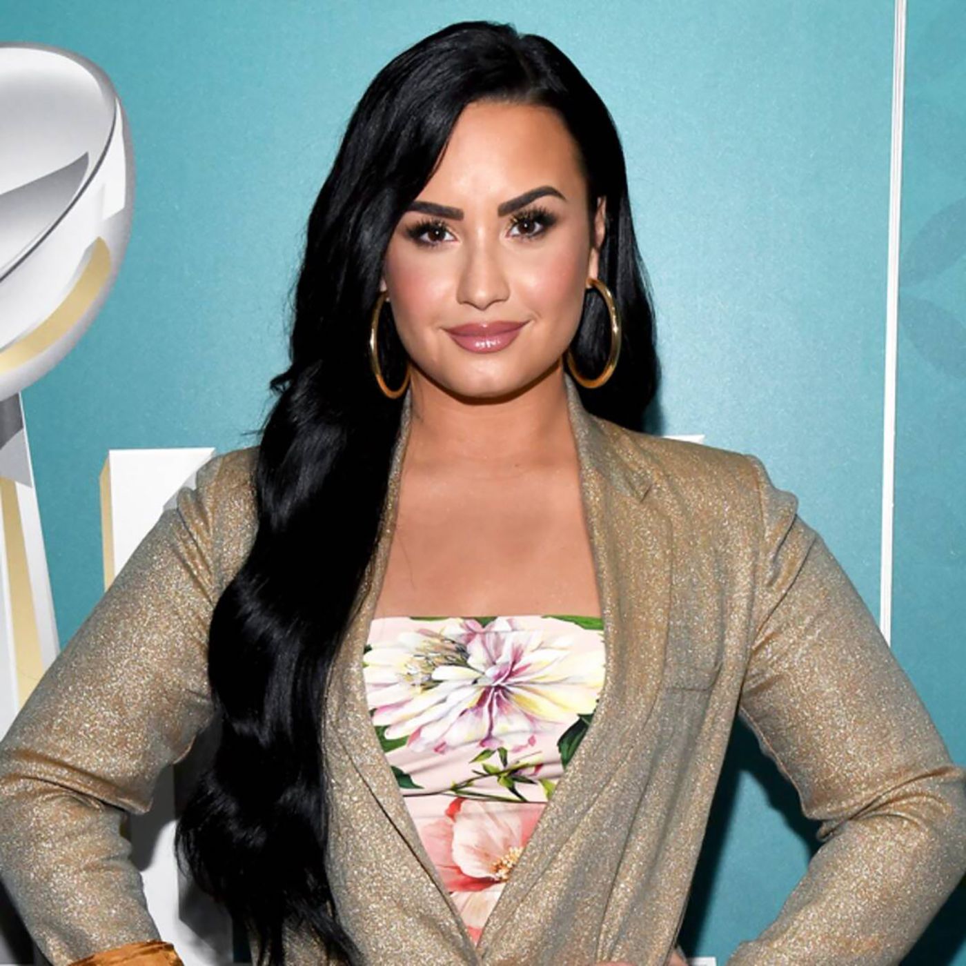 077 Demi Lovato - Take Care - Start of 3rd Season