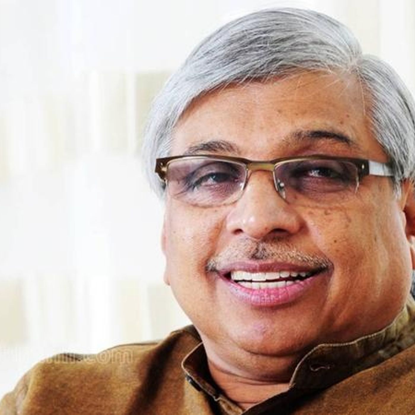 എന്റെ നായകന്മാർ സാധാരണക്കാരാണ് , തമ്പുരാക്കന്മാരല്ല| THE SHEMIN STUDIO episode artwork