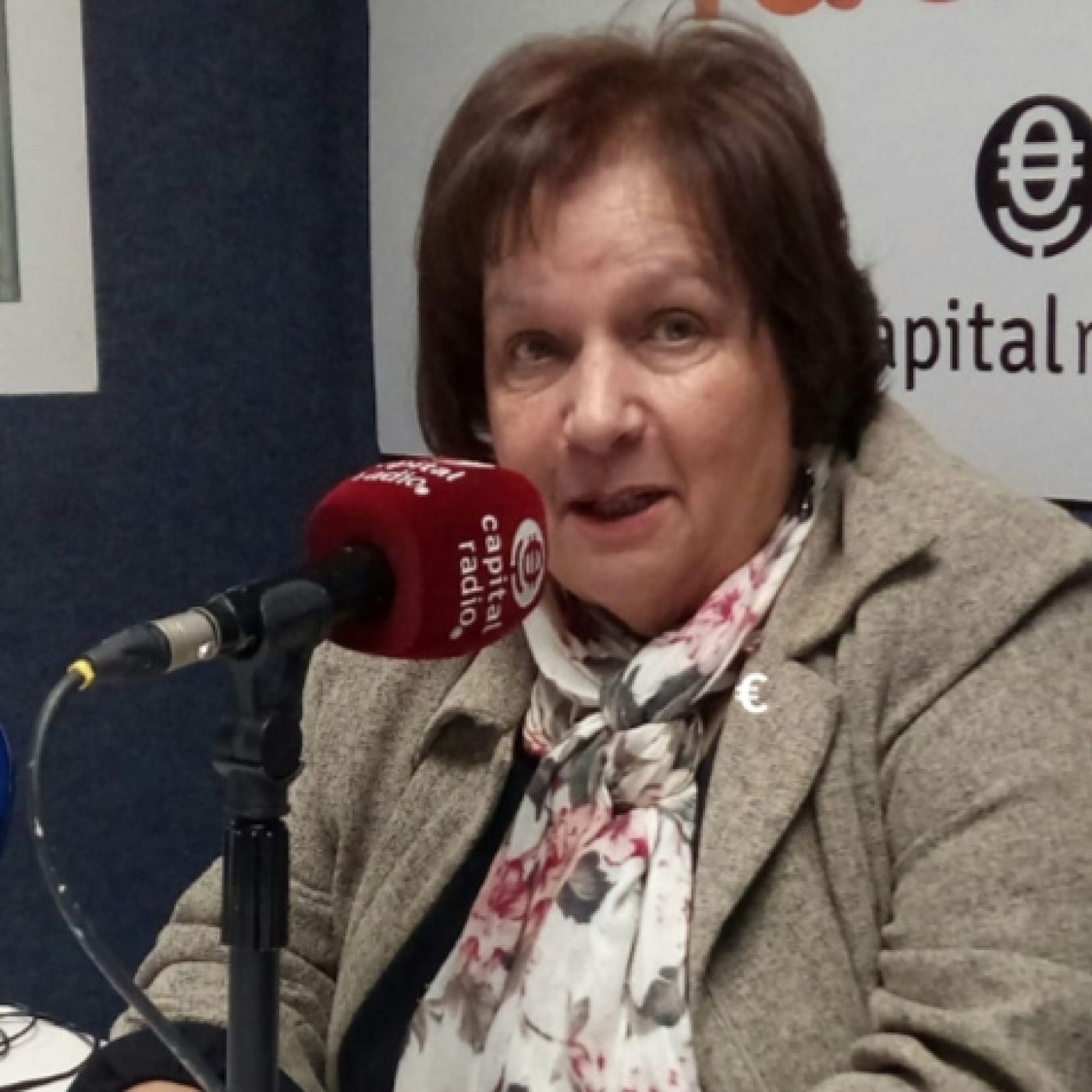 La Diez Capital Radio