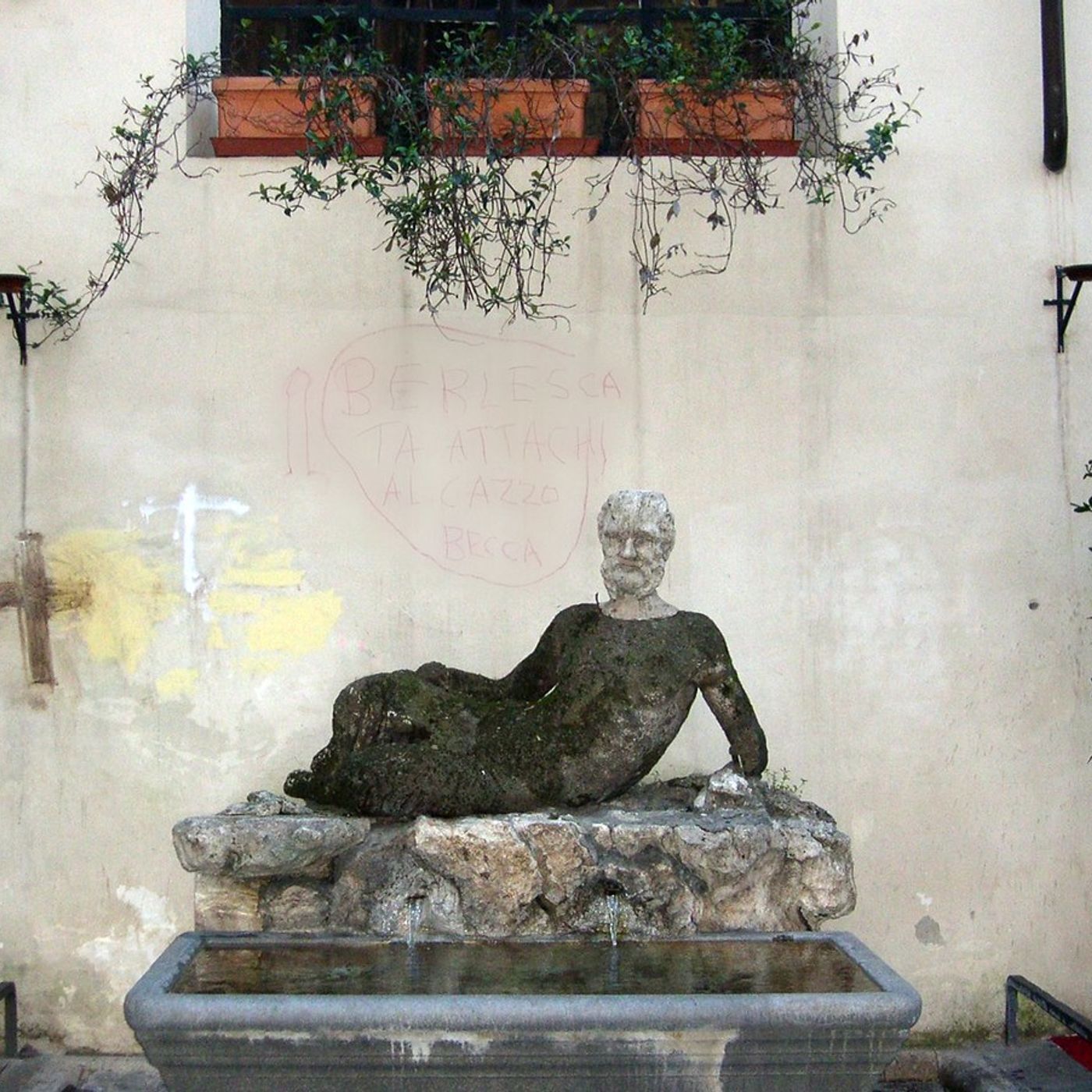 La fontana piu brutta di Roma dove un cardinale si toglieva il capello episode artwork