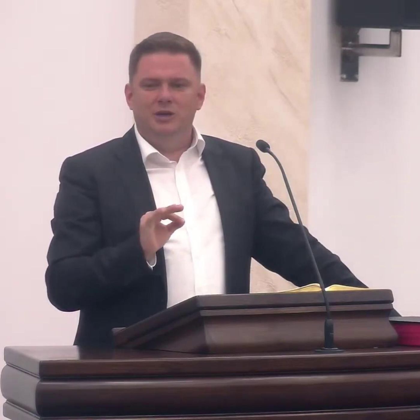 Biruitor în lupta cu dependențele - Dani Popa