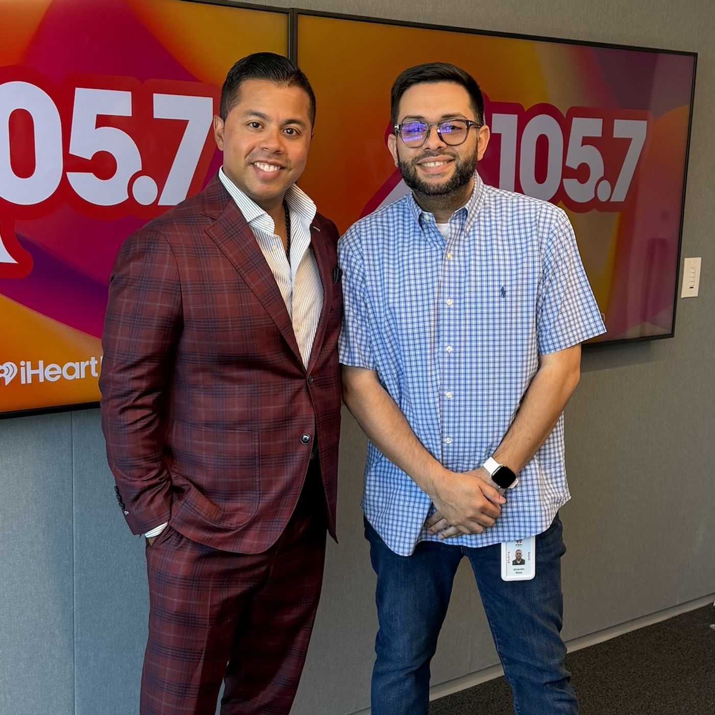Orlando Mix conversa con Jorge Virgüez: Inmigración y Accidentes episode artwork
