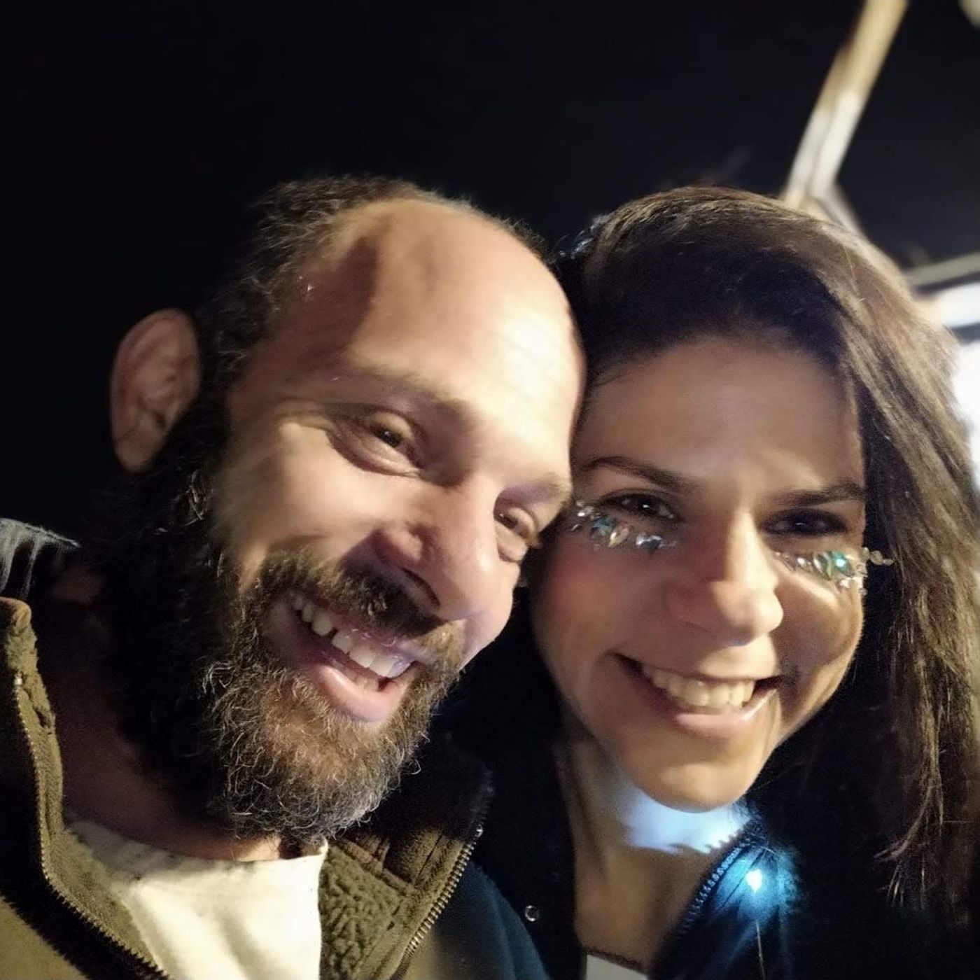 ארז אוהב לשתוק episode artwork