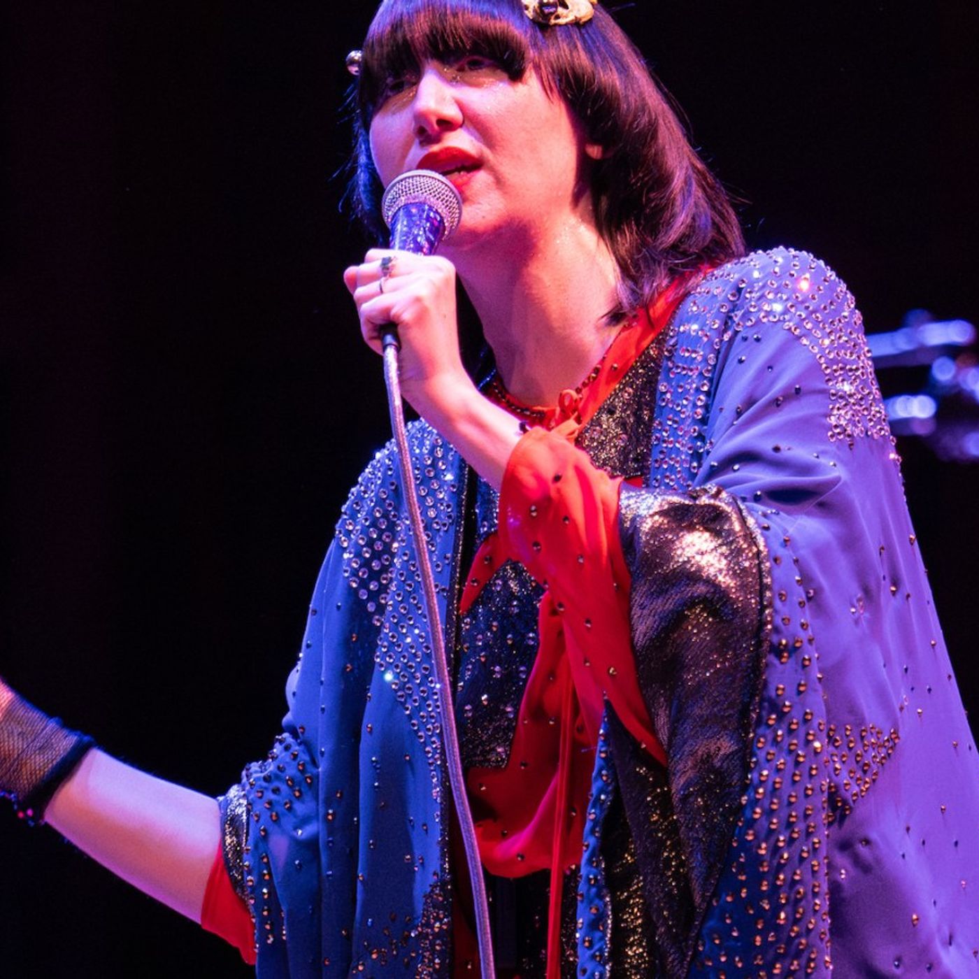 Karen O Misses Daisy Chain Fields Appearance Due to ‘Family Emergency’ episode artwork