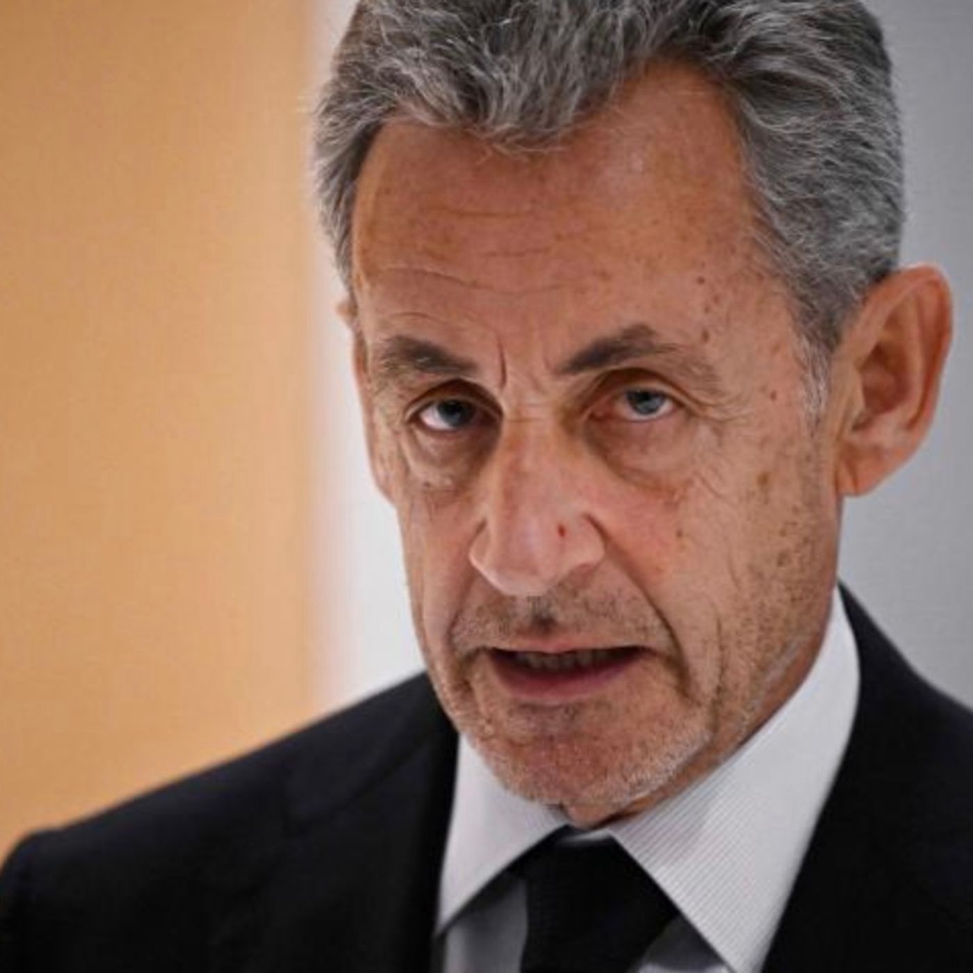 Francia24: Nicolas Salkozy libero sotto controllo giudiziario - Shein sotto esame - Accordo UE-Mercosur: Macron “positivo” tra le ire degli