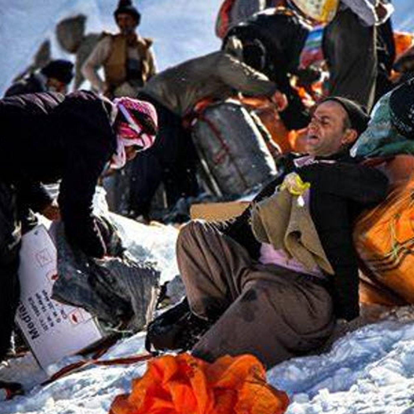 چرا رژیم همچنان به کشتار کولبران ادامه میده؟ صلاح عبدالله نژاد