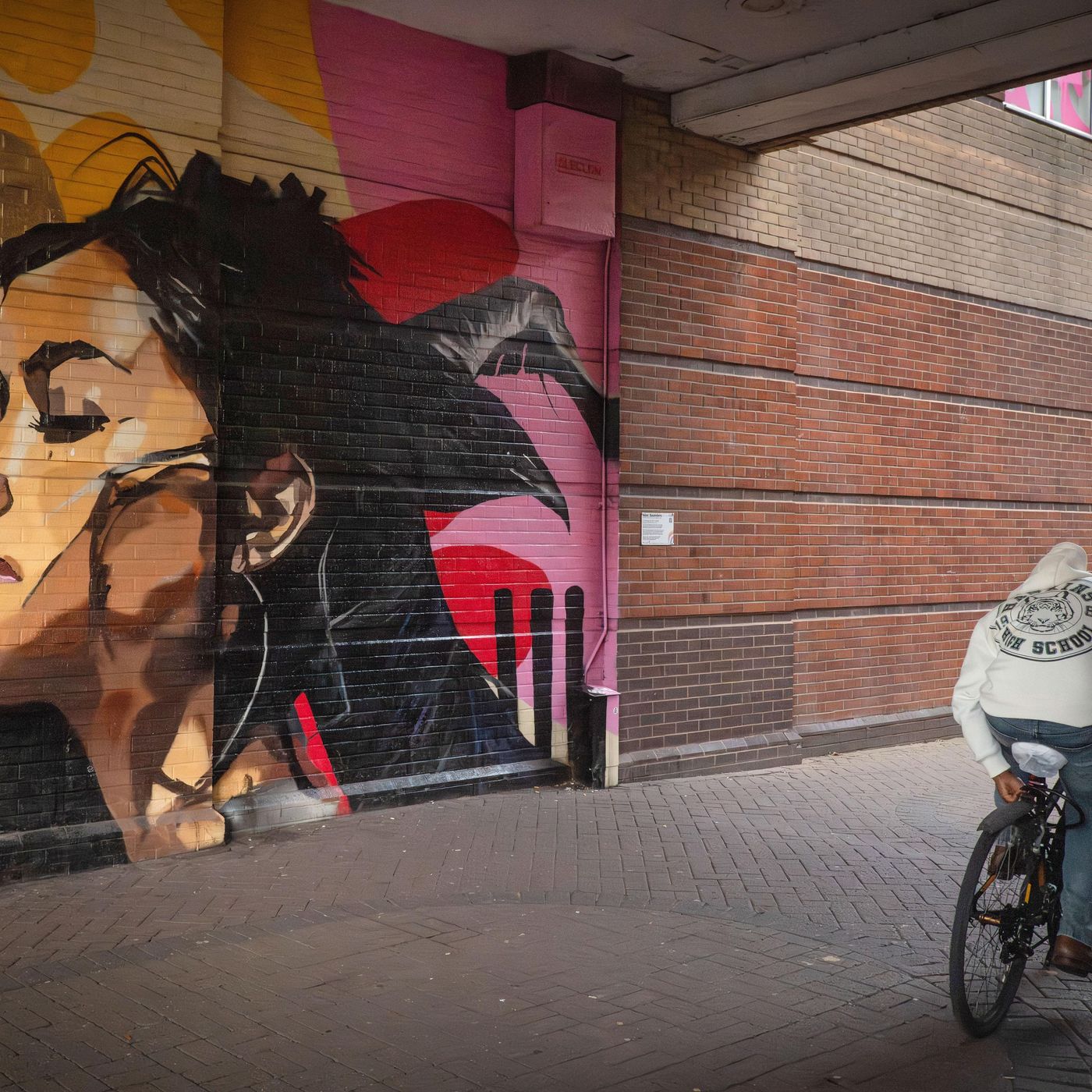 On the ground in the refugee and asylum capital of Britain episode artwork