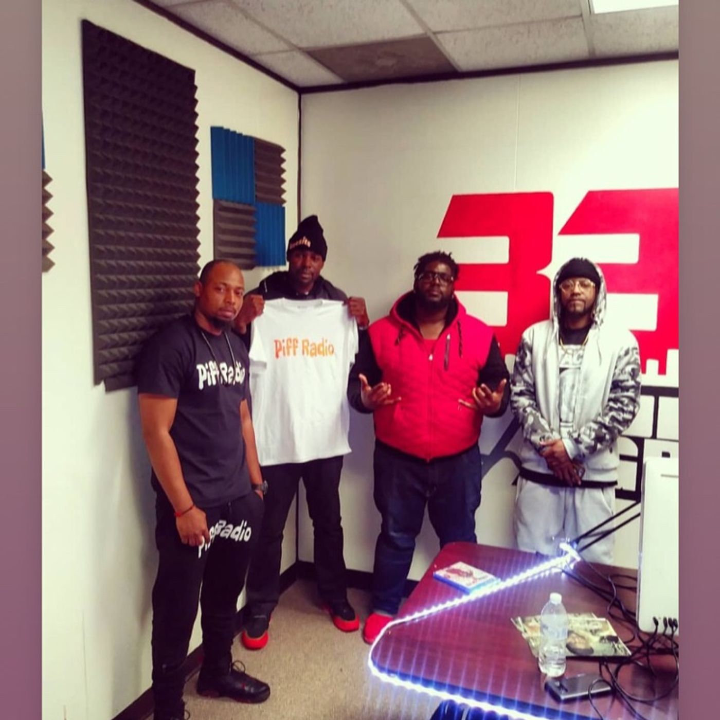 Piff Radio Introducing Shel Bailey & 910 Space