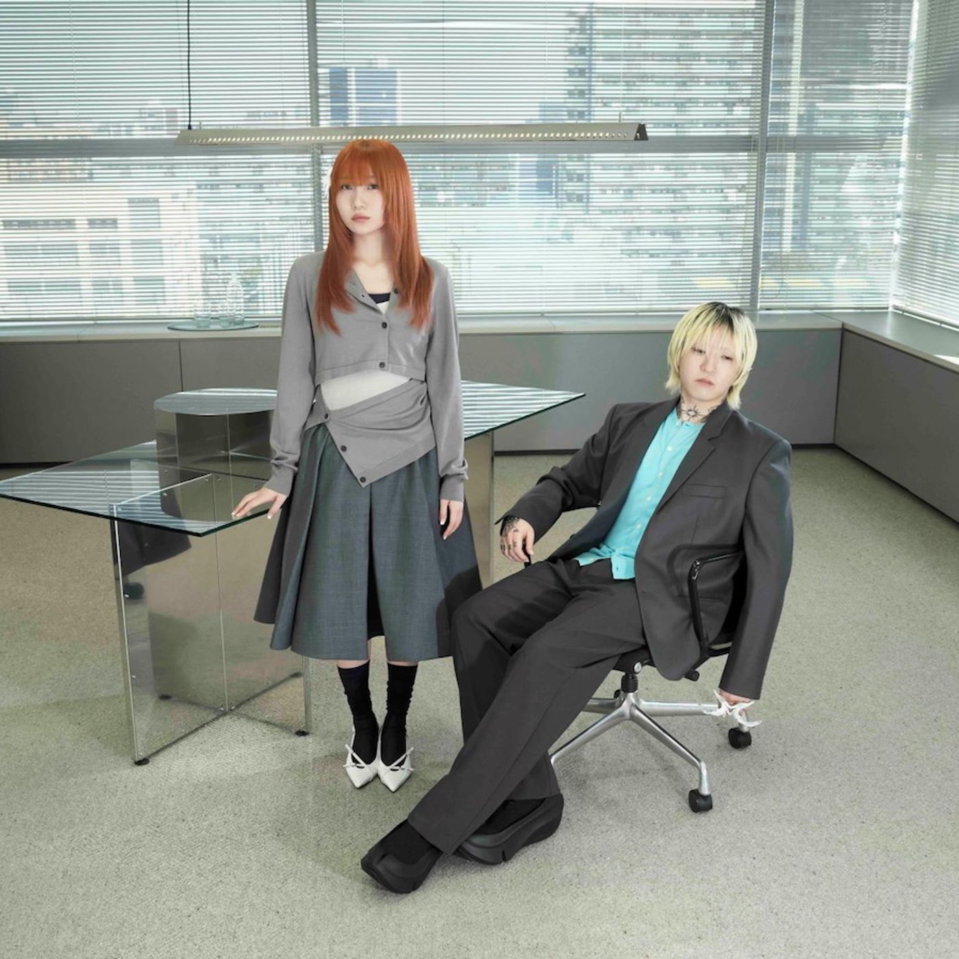 YOASOBI、自身4作目となる英語版EP『E-SIDE 4』リリース　3夜連続で英語版MVプレミア公開も episode artwork
