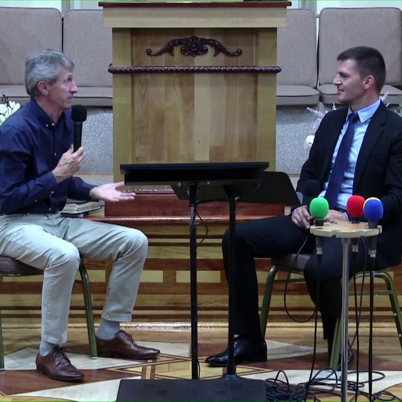 Conferința de familii | sesiune Q&A - Nelu Mureșan Conferința de familii | sesiune Q&A - Nelu Mureșan